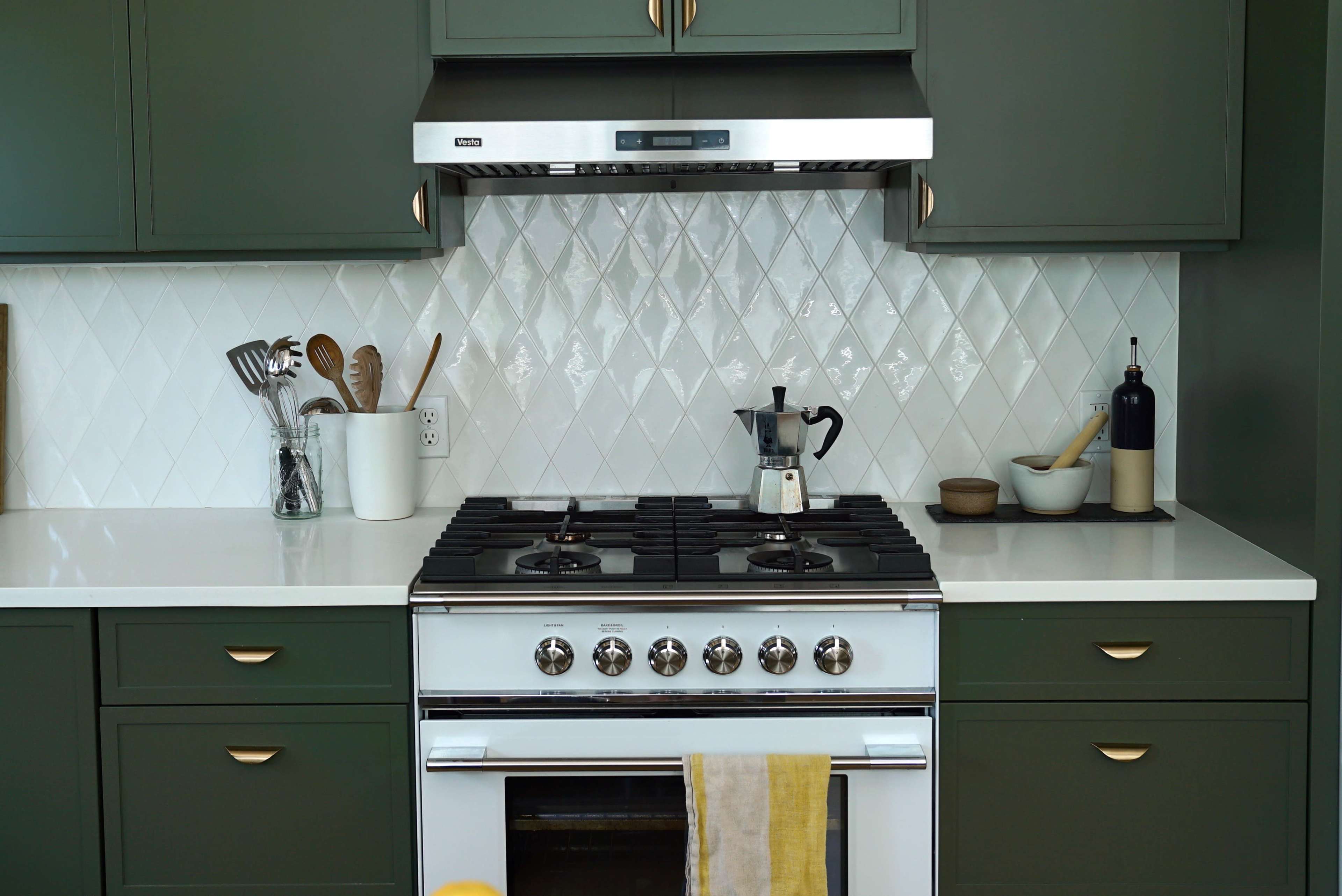 NEW LISTING! Modern, Light-Filled Green Lake Home Image in Green Lake, Seattle, WA