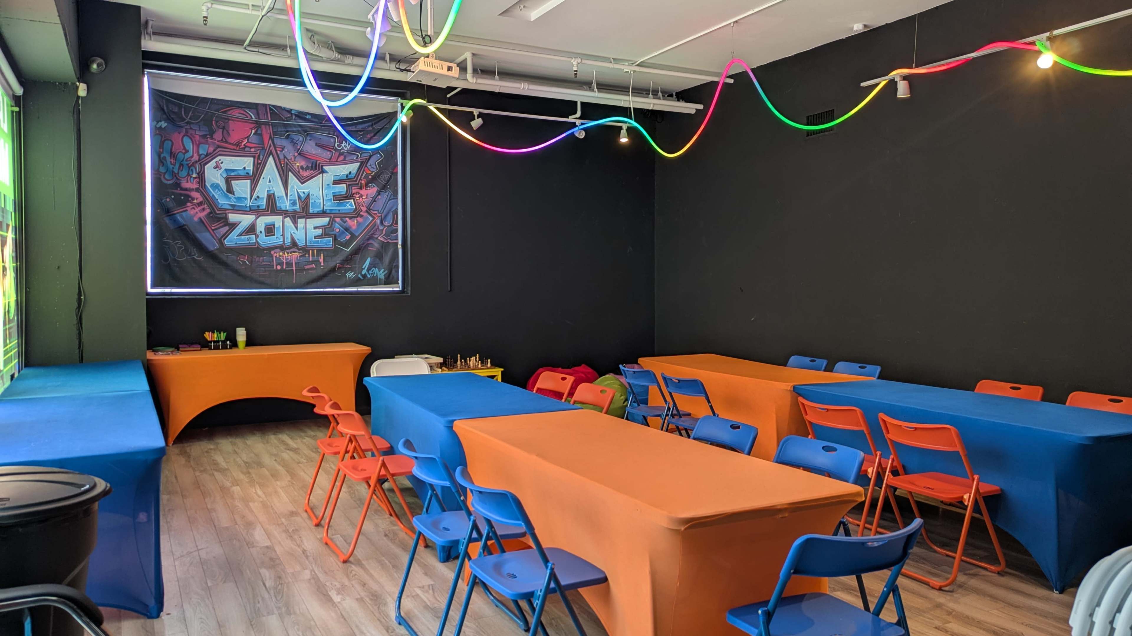 Meeting and Party Space at a Challenge Arcade Image in Echo Park, Los Angeles, CA