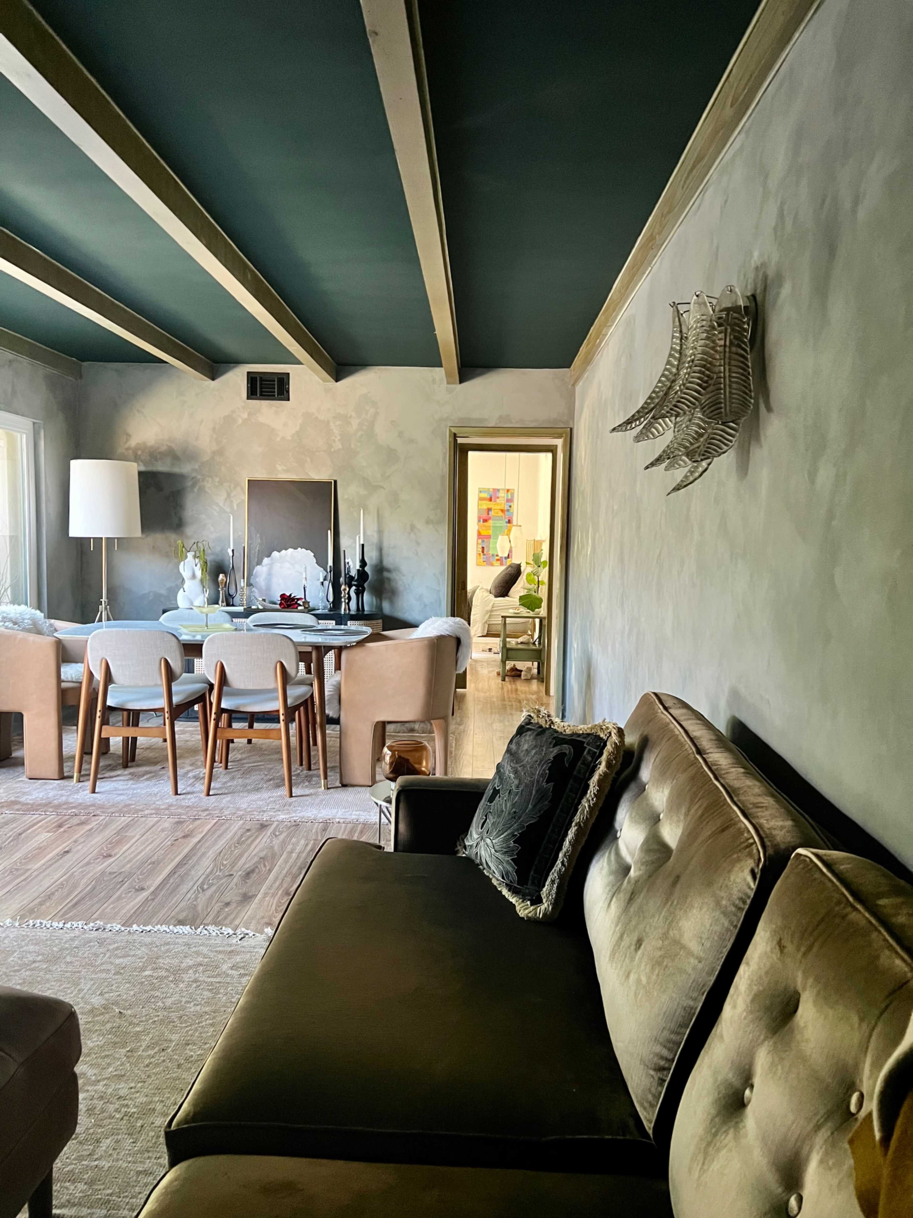 Midcentury Modern  Suburban Home located in Cul-de-sac Image in , South Pasadena, CA