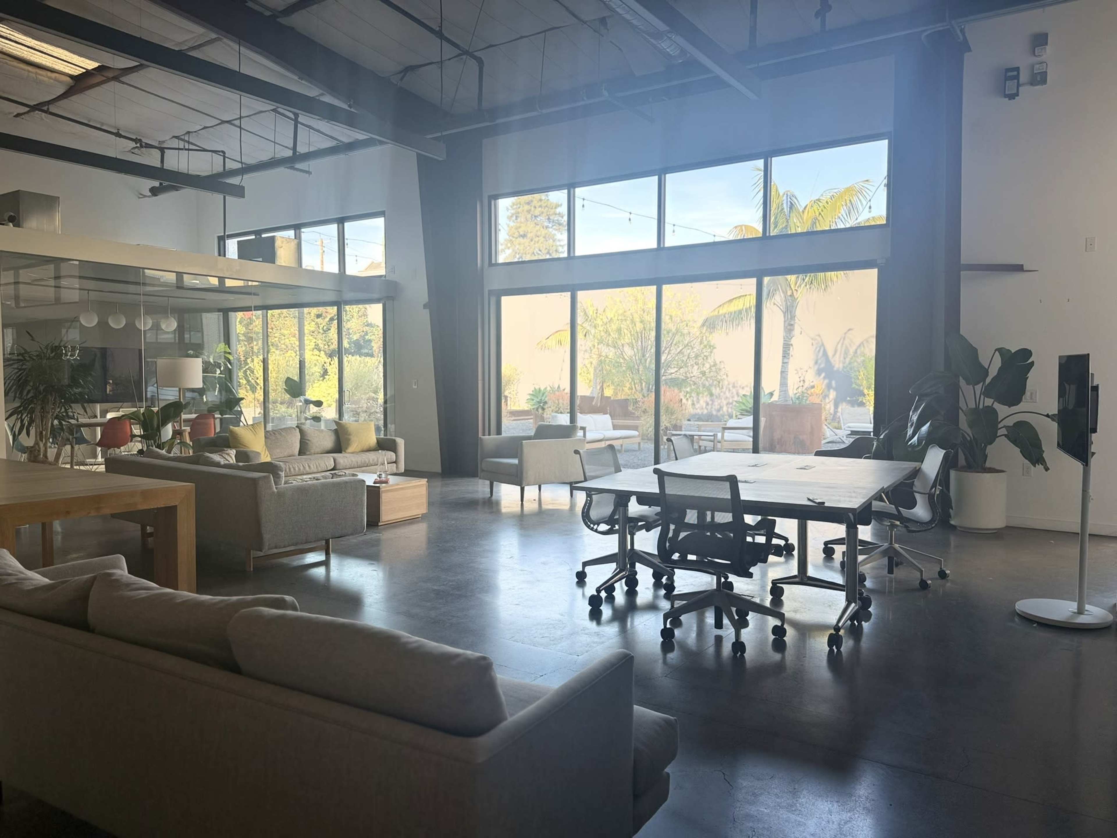 Light-Filled Creative Office Space with Landscaped Outdoor Terraces Image in Northgate - Waverly, Oakland, CA