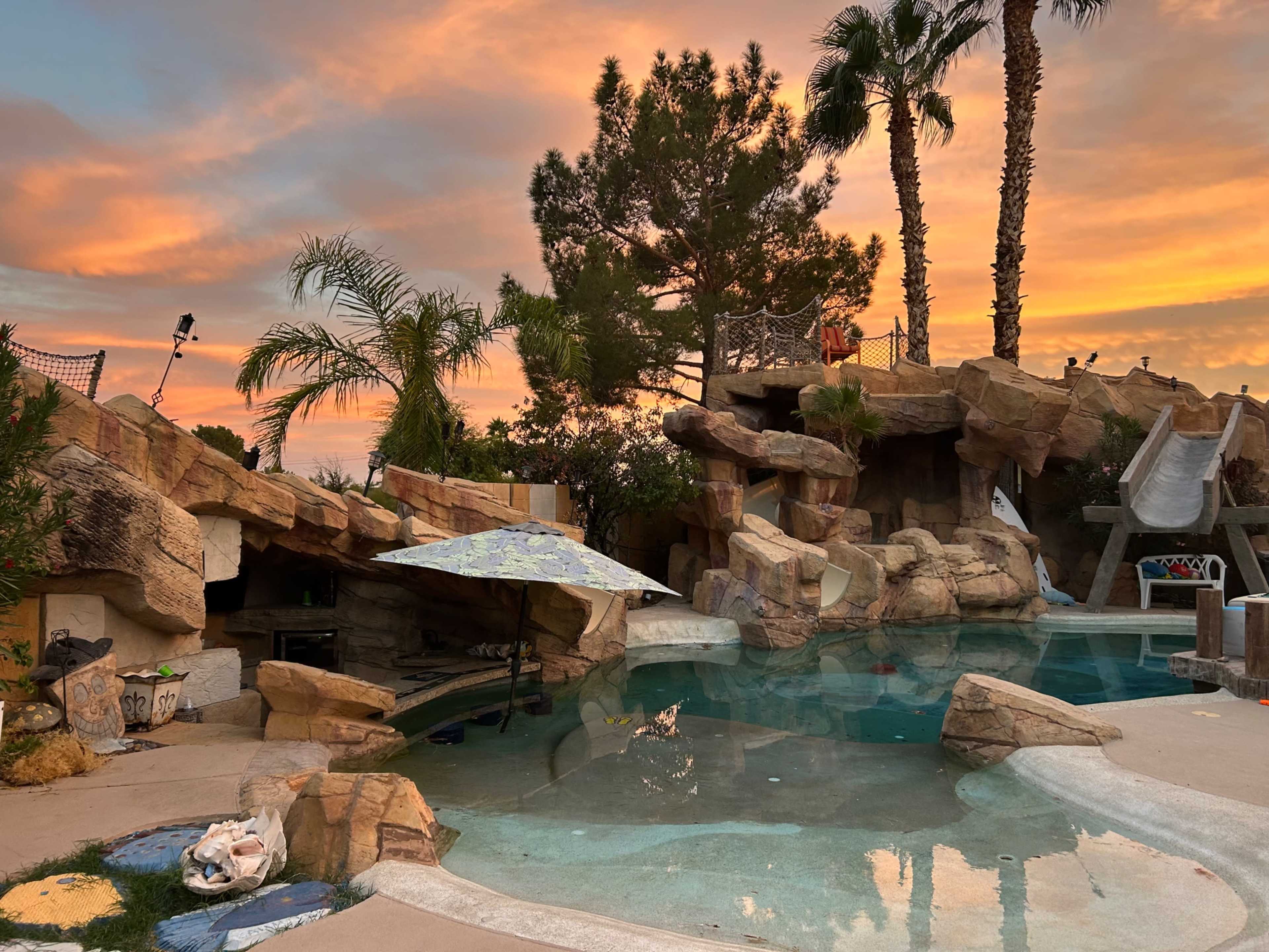 Tropical Oasis Pool & Lounge Image in Centennial Hills, Las Vegas, NV