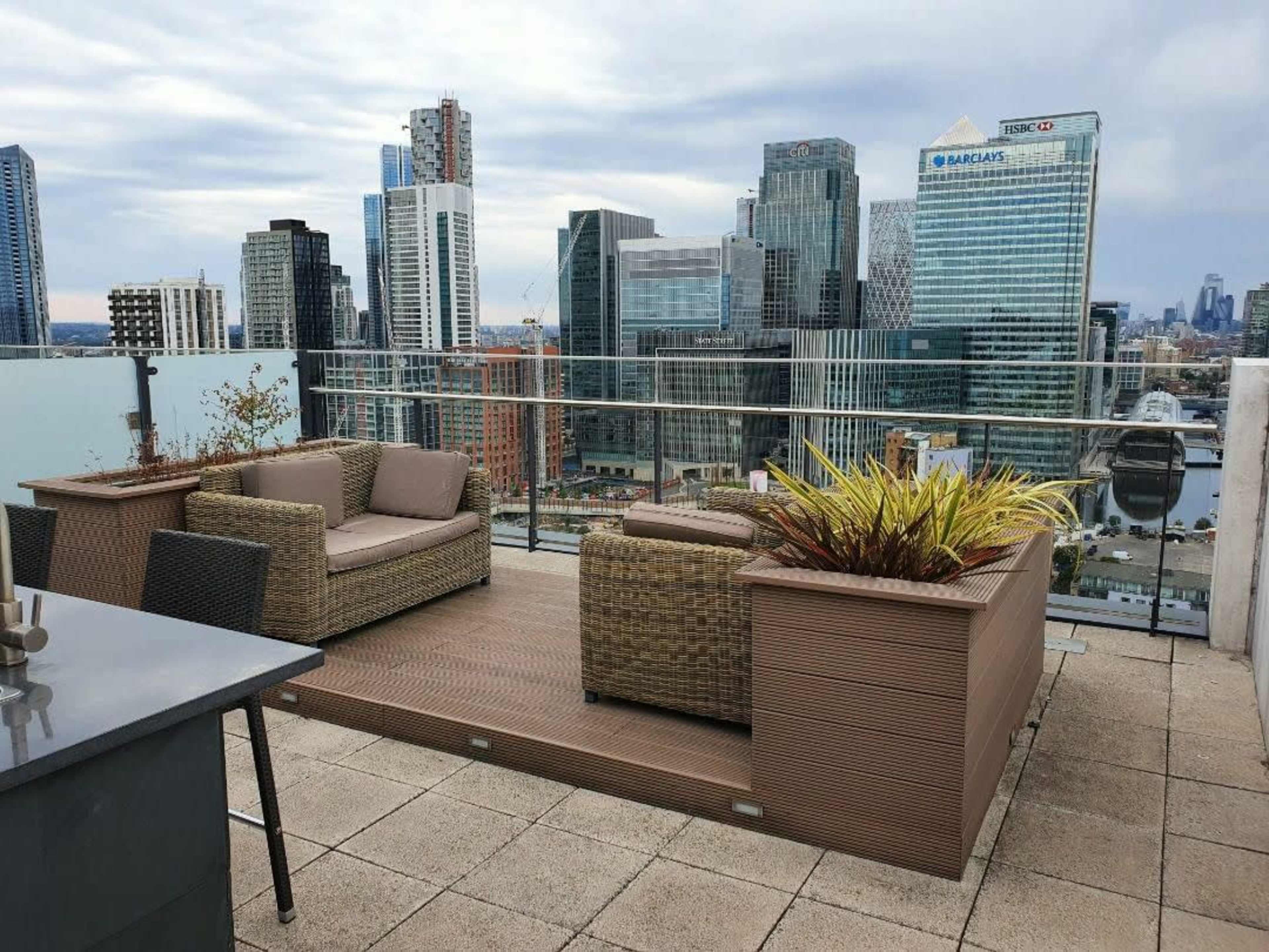 Canary Wharf Penthouse + Roof Garden STUNNING VIEWS Image in Poplar, London, ENG