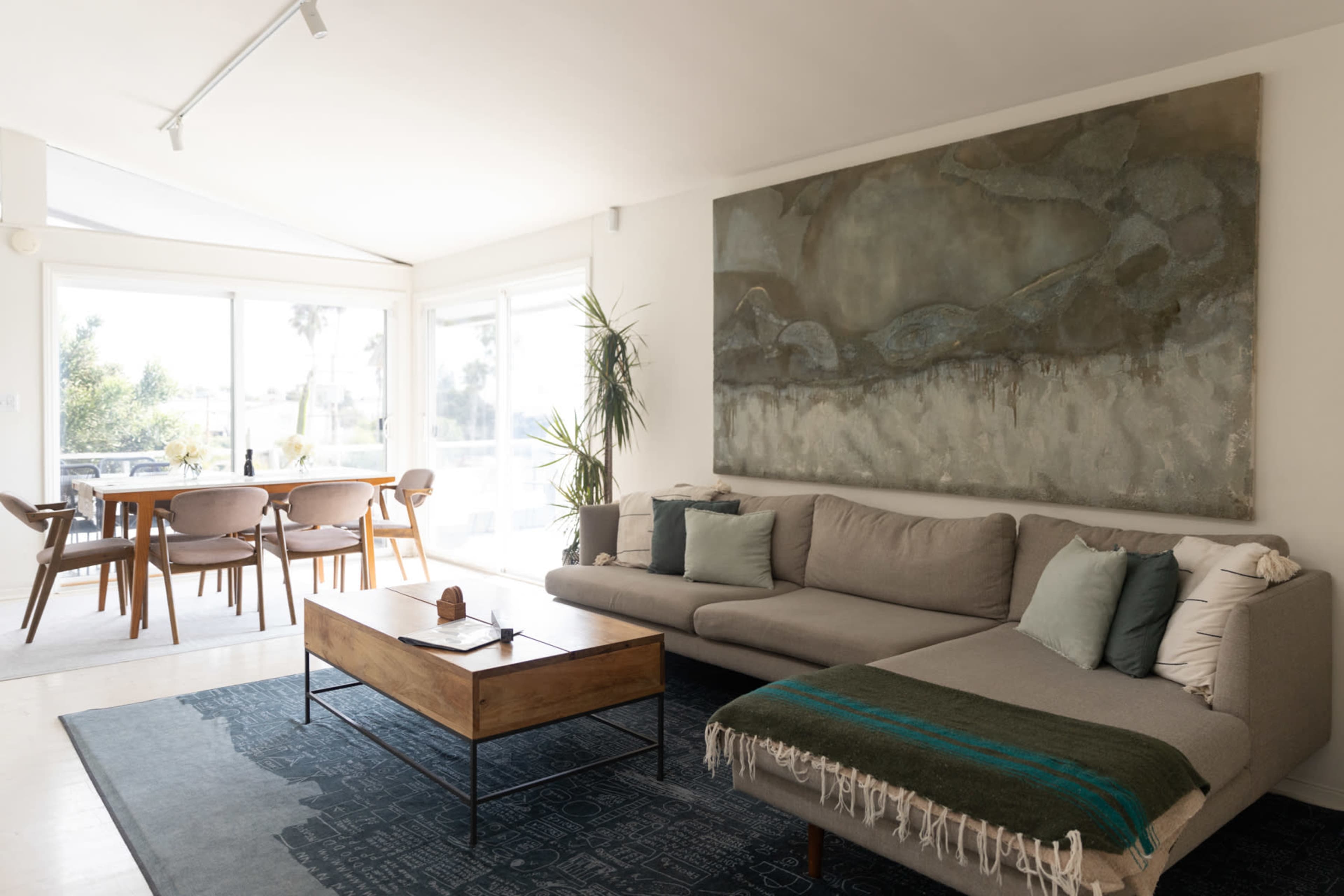 Midcentury Modern Beach Home Image in Laguna Beach, Laguna Beach, CA