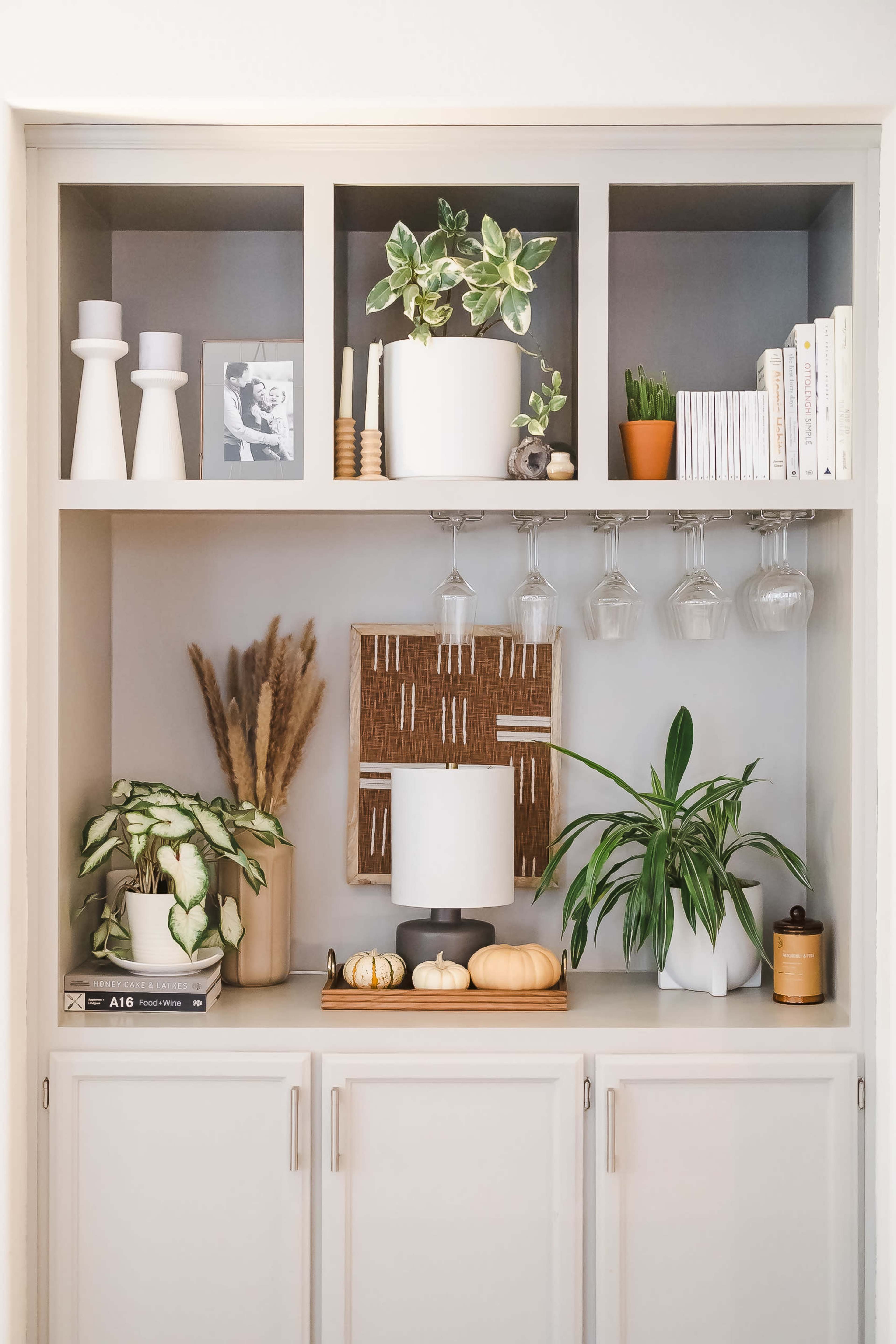 Neutral, Curated, Plant-Filled Creative Home in Sonoma County, perfect for content, photoshoots + branding! Image in Windsor, Windsor, CA