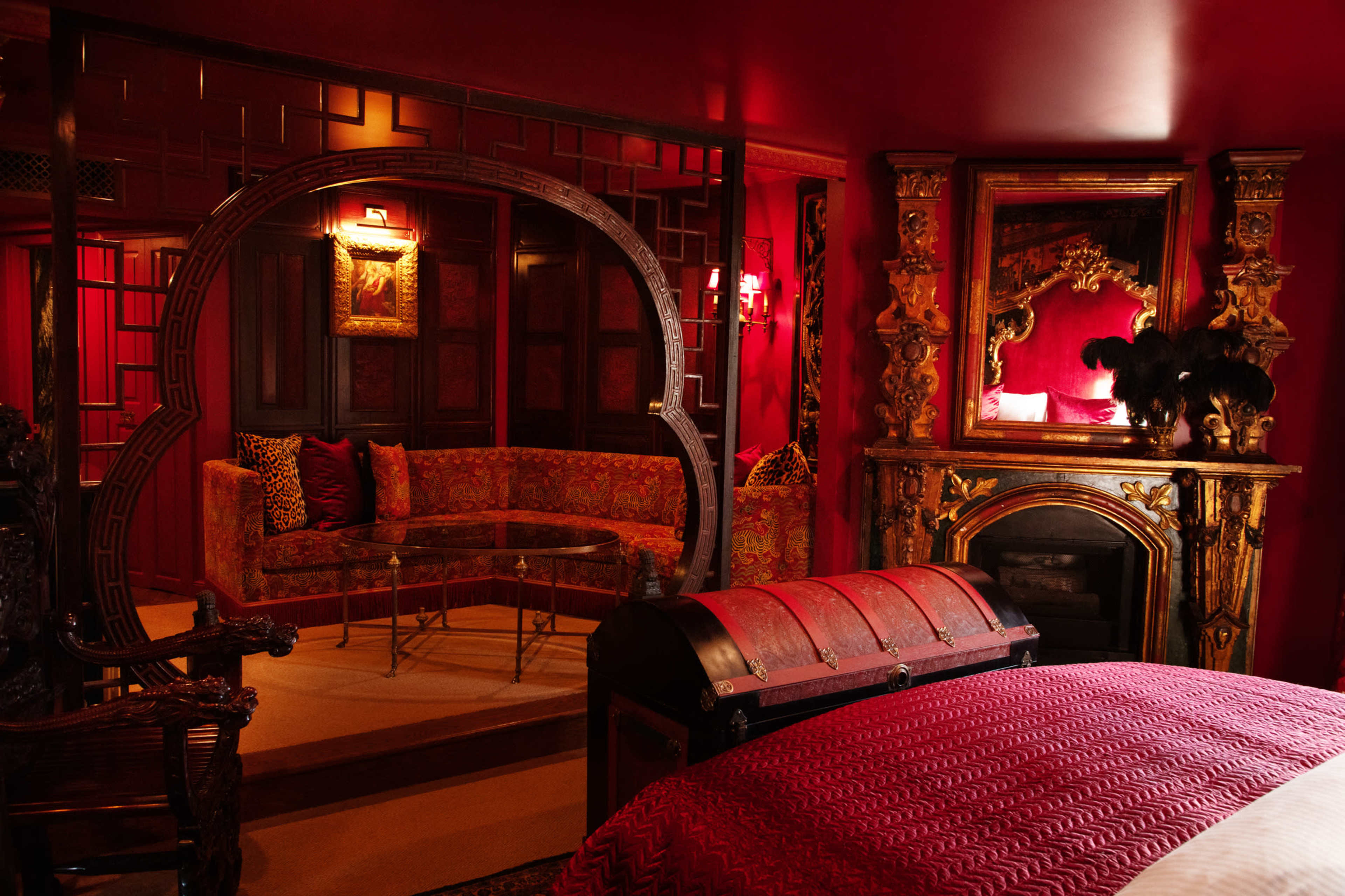 The Grand Belle Rouge at Petit Ermitage Image in Central LA, West Hollywood, CA