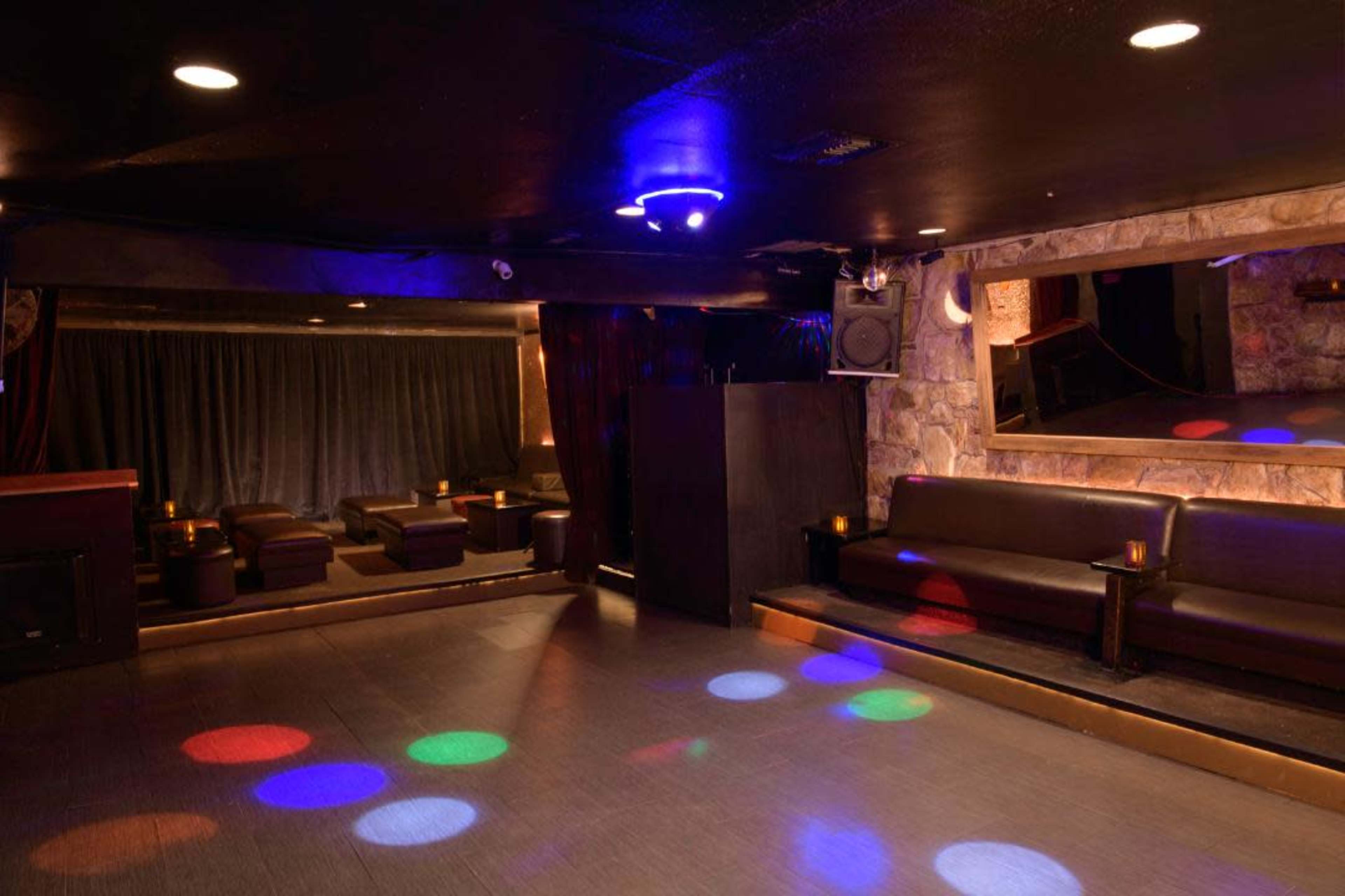 Sexy '50's inspired bar/lounge dance club Image in North Hollywood, North Hollywood, CA