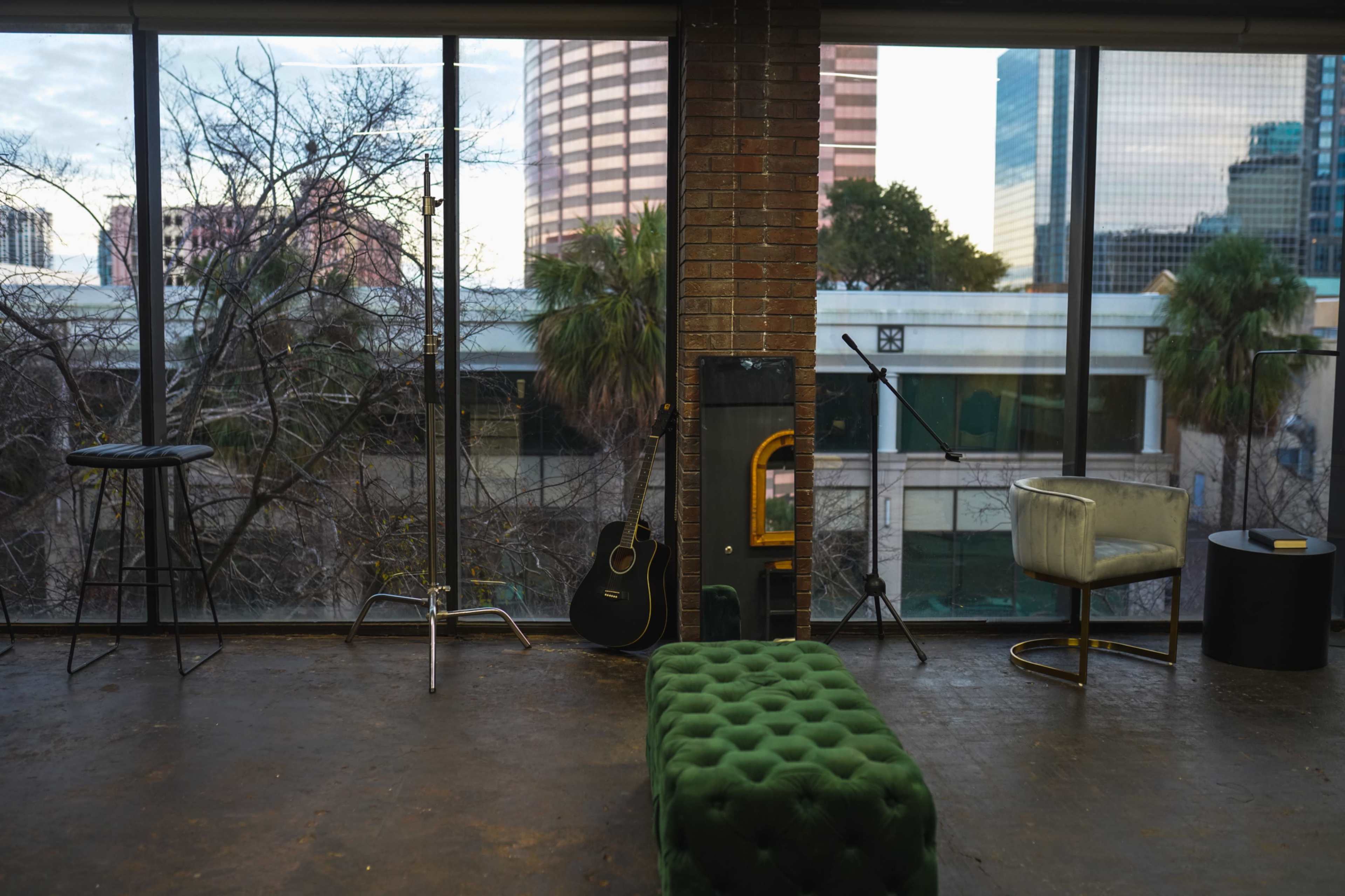 NEW Industrial Creative Studio Downtown Tampa Image in Downtown, tampa, FL