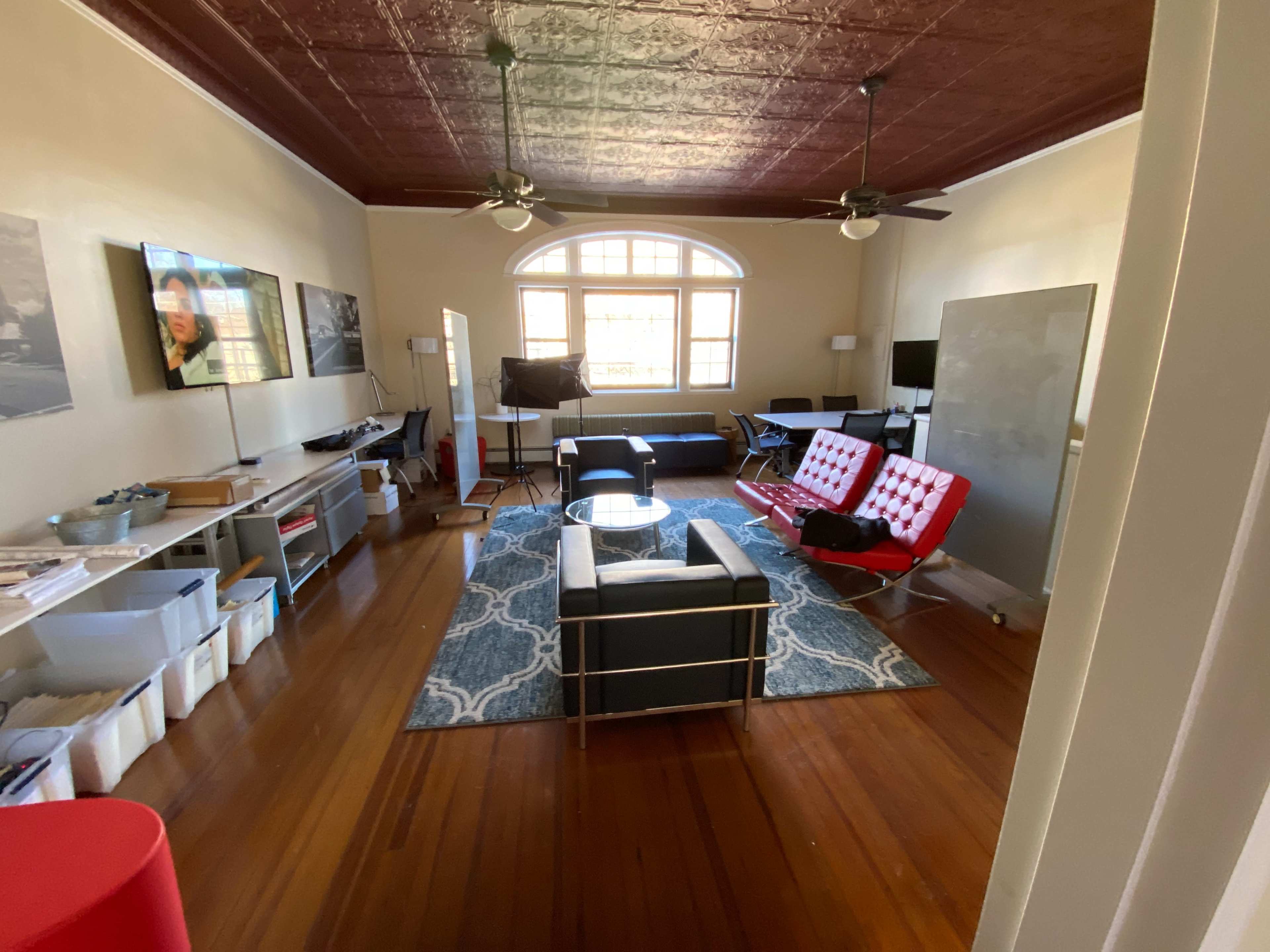 Suburbs of New York Image in Rutherford, Rutherford, NJ