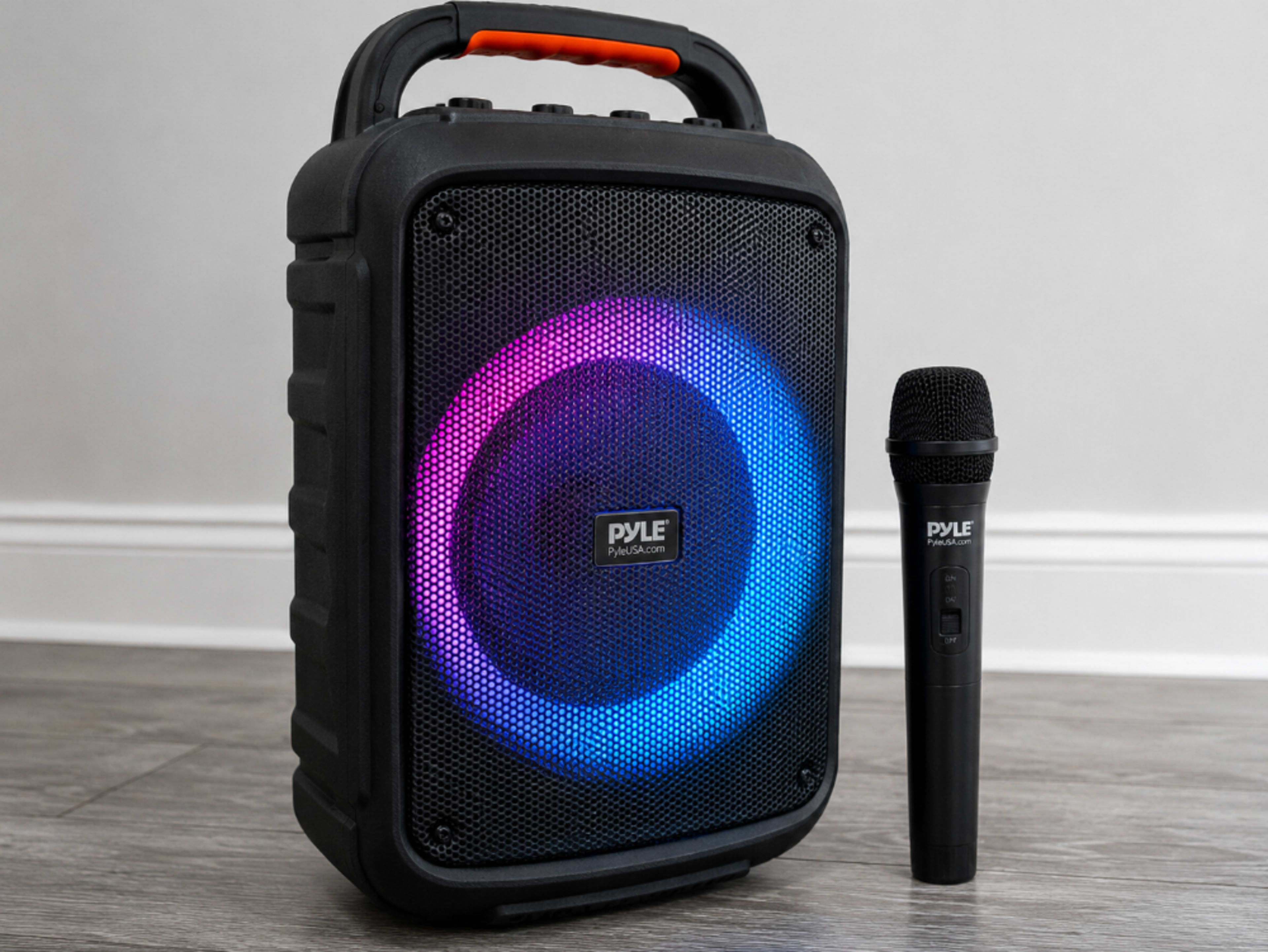 Bluetooth speaker with microphone 