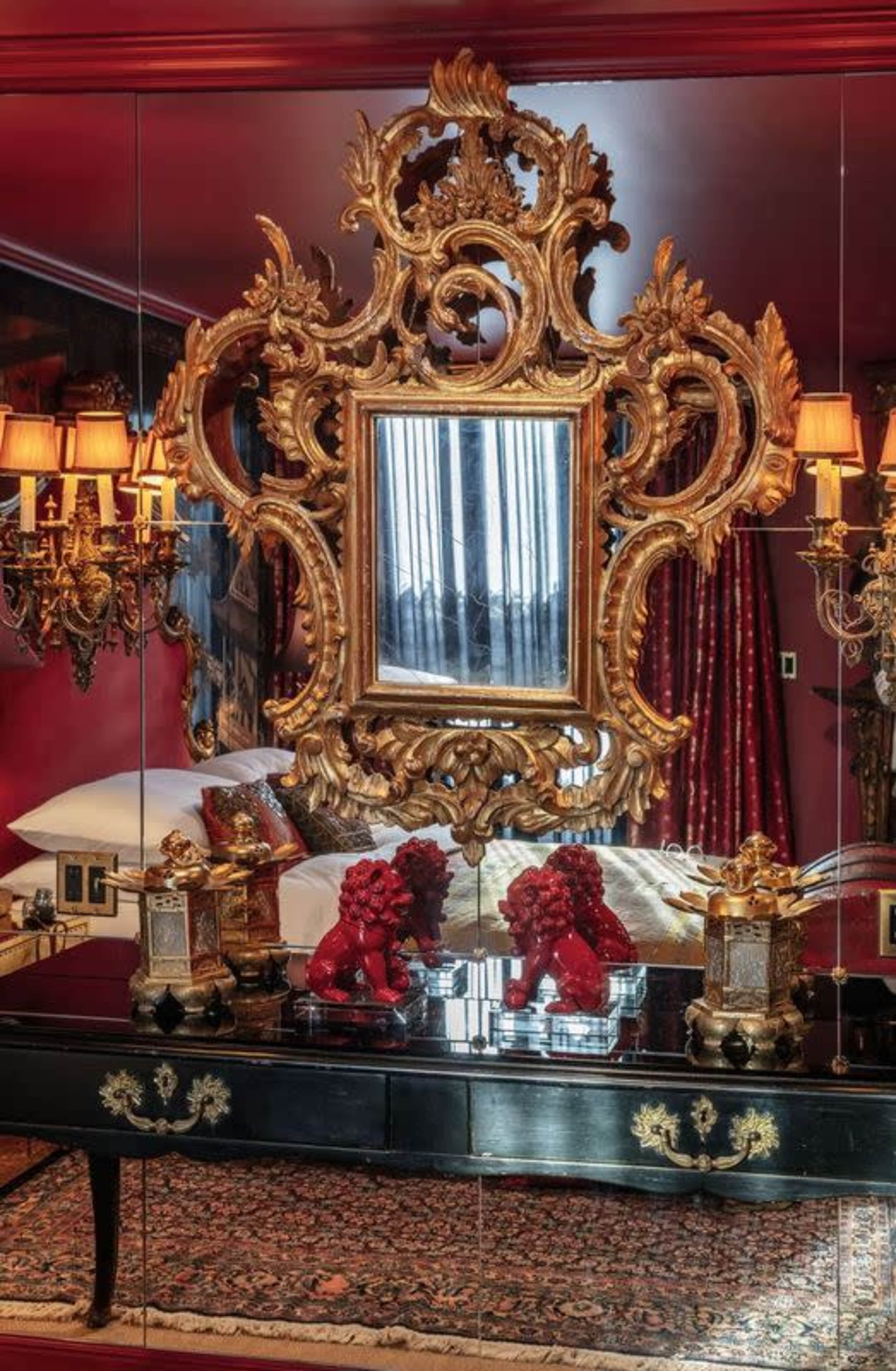 Grand Belle Suite at Petit Ermitage Image in Central LA, West Hollywood, CA