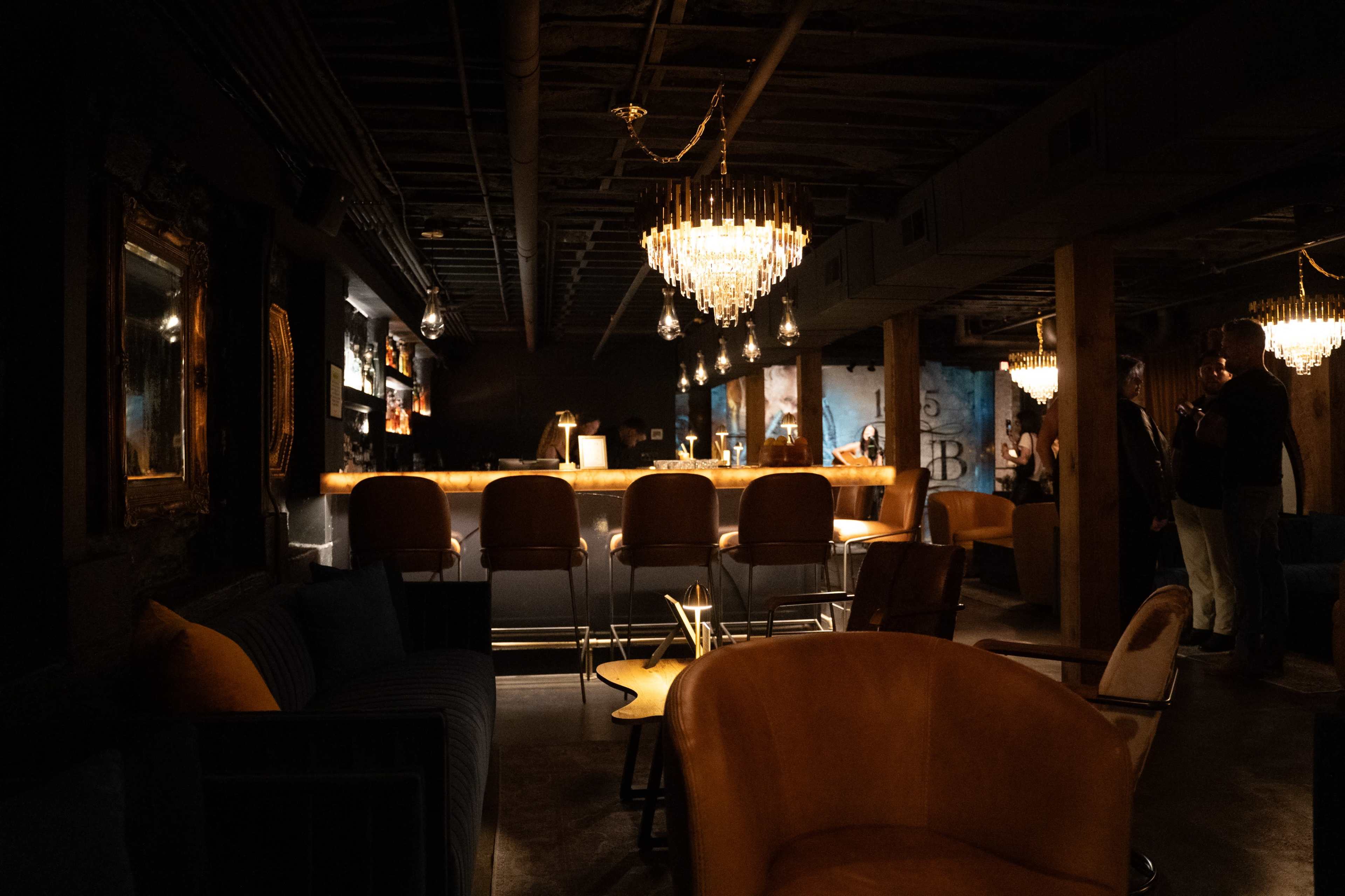 Midtown near the Westend Cocktail Lounge Speakeasy Image in Watkins Park, Nashville, TN