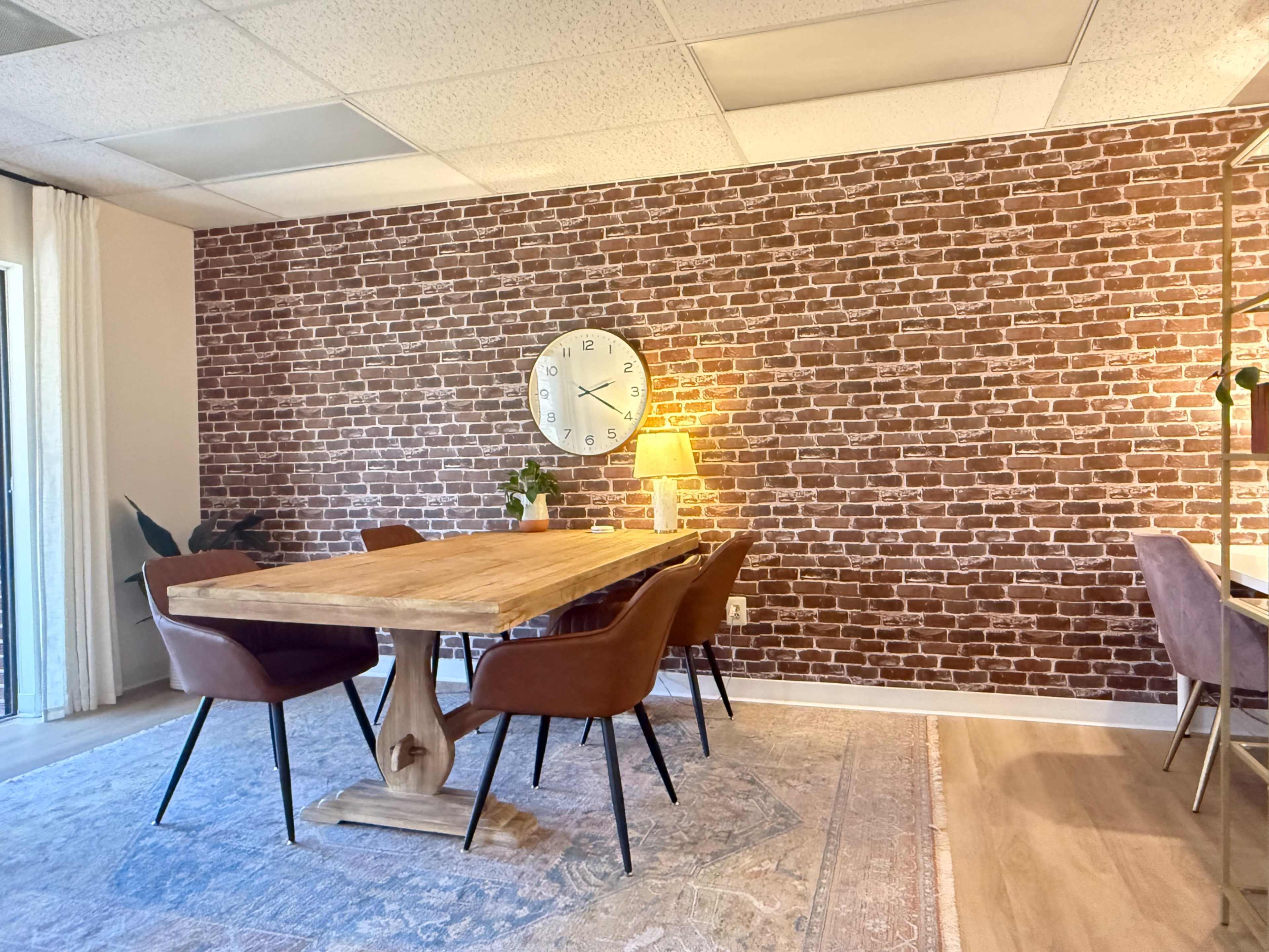 Sun-Filled Design Studio with Solarium and Private Porch Image in Herndon, Herndon, VA