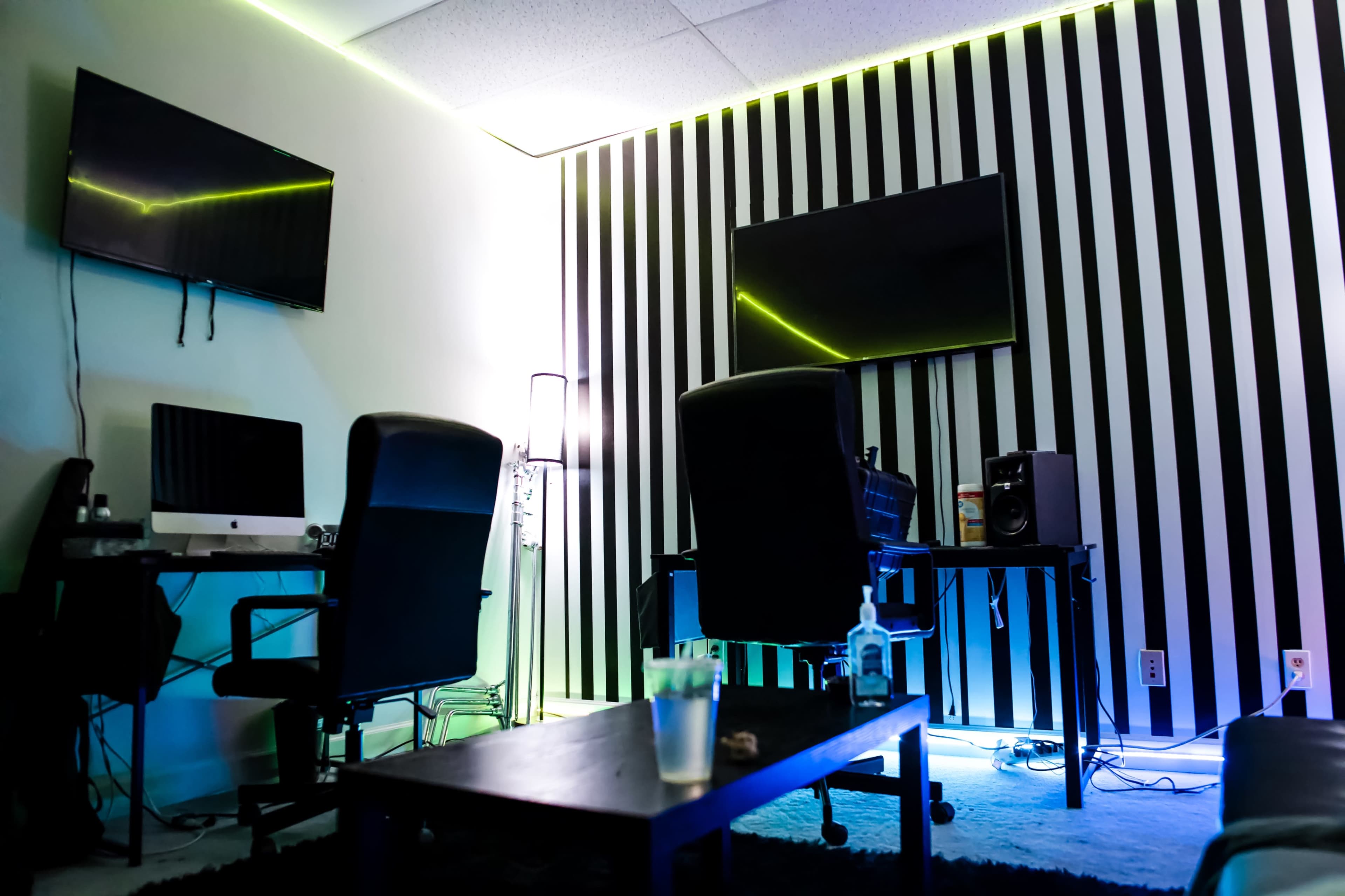 Editing Suite Image in South Nashville, Nashville, TN