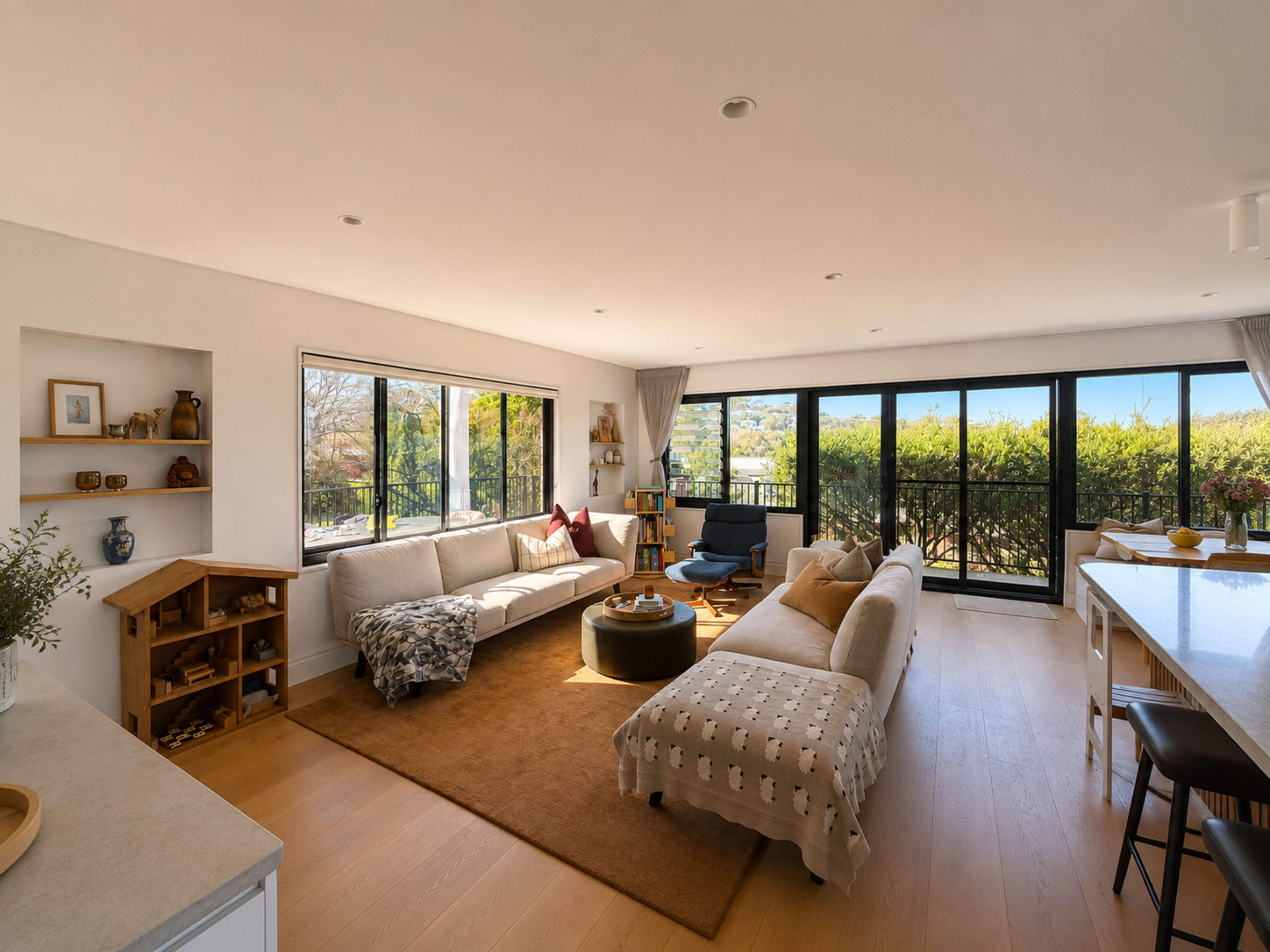 1960 Brick, renovated home Image in Allambie Heights, Allambie Heights, NSW
