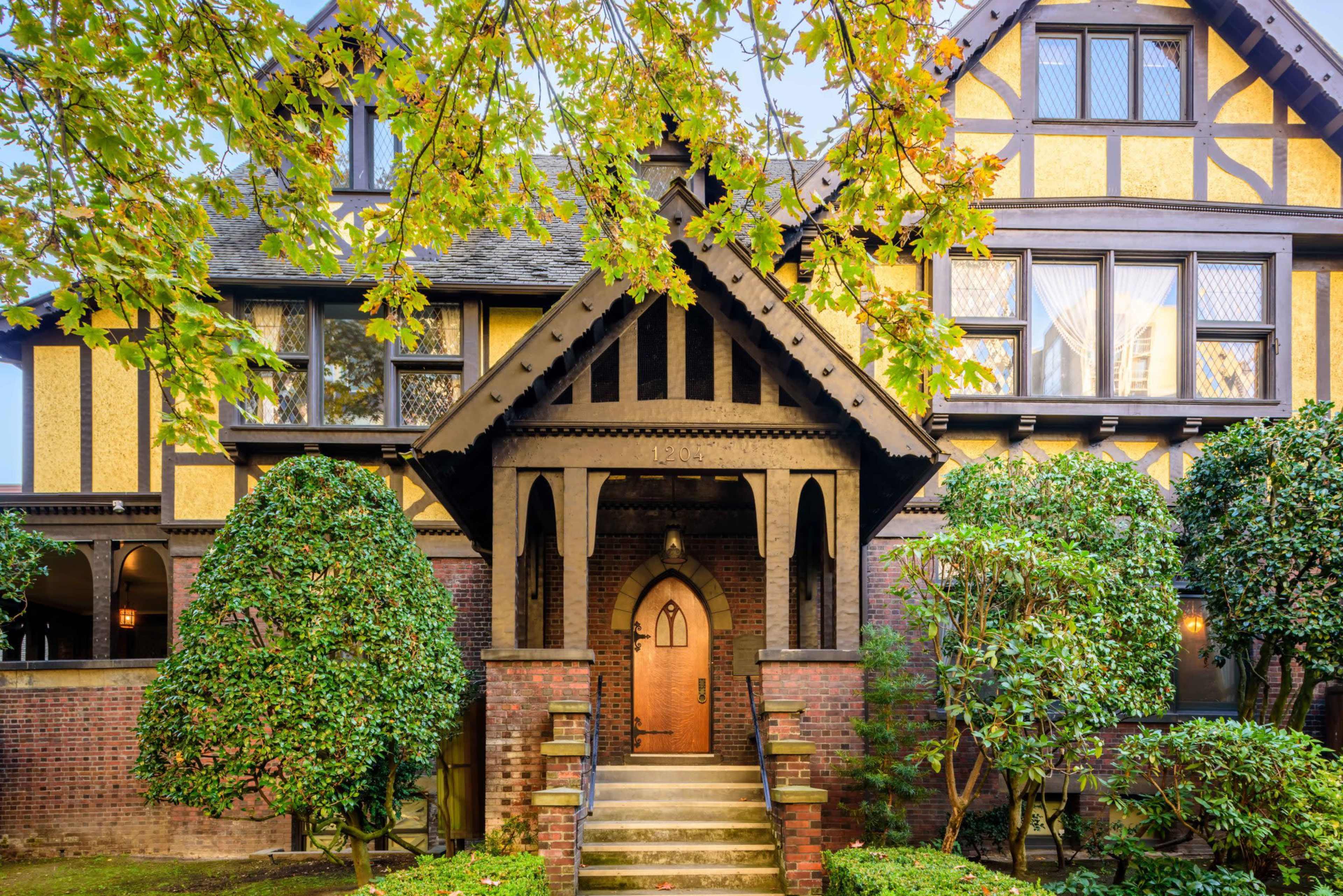 Historic Mansion + Carriage House surrounded by green space in charming First Hill neighborhood Image in Downtown Seattle, Seattle, WA