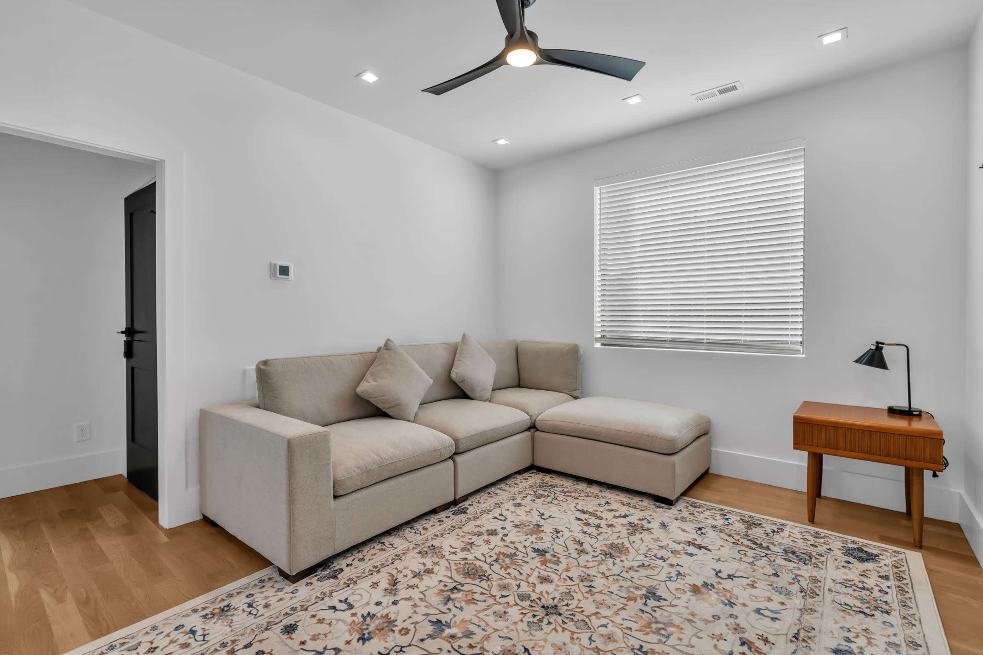 Aruna - Modern 7BR/7.5BA Home with Rooftop • Five Point Raleigh Image in Hi-mount, Raleigh, NC