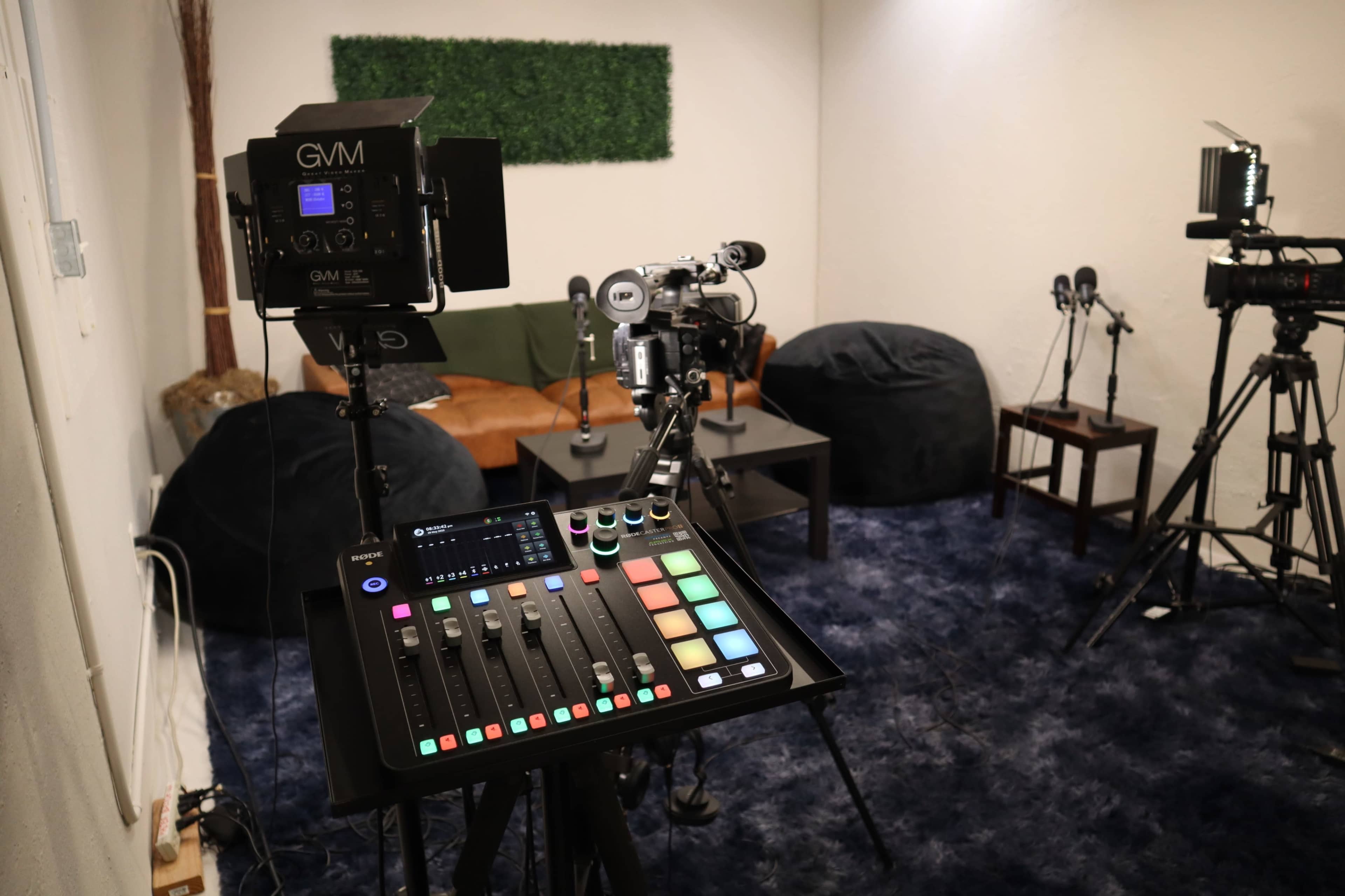 Modern Video Podcast Studio With Audio and Video Equipment Image in Southeast Anaheim, Anaheim, CA
