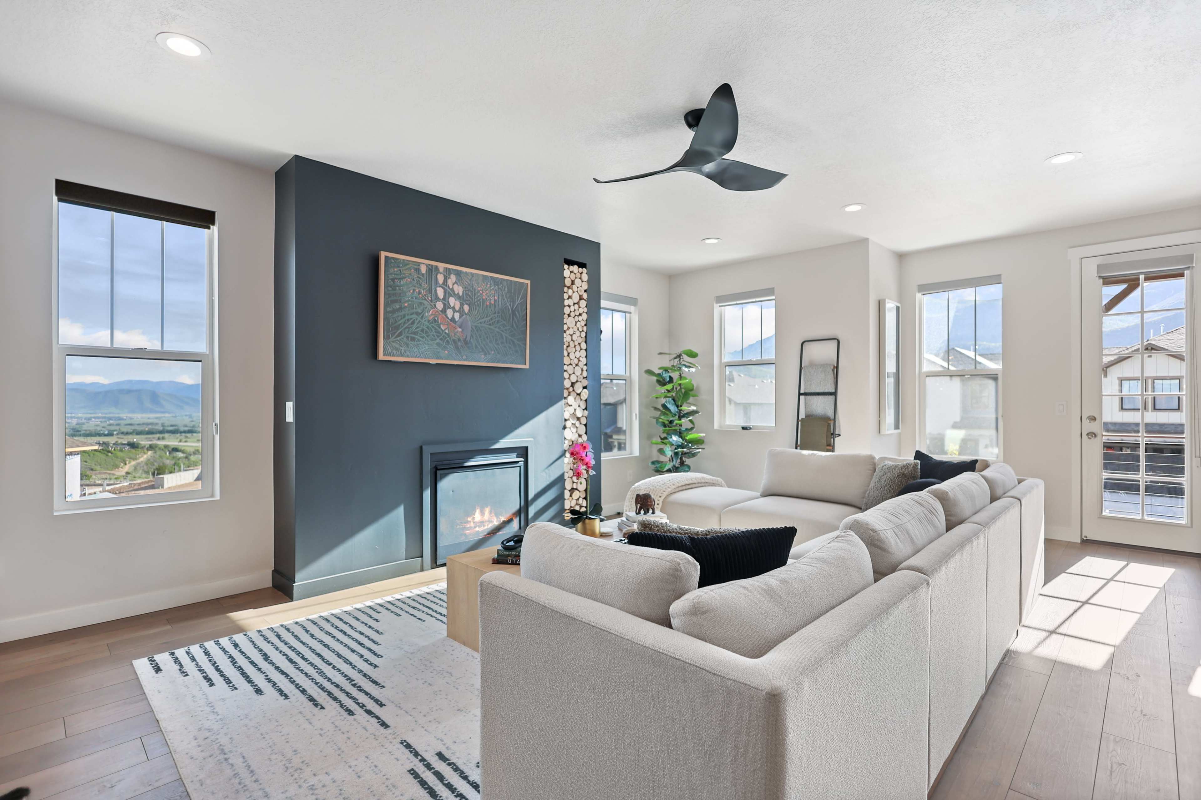 Modern Mountain Retreat for Wellness & Team Events - Near Park City, Deer Valley East, and Midway Image in Heber City, heber city, UT