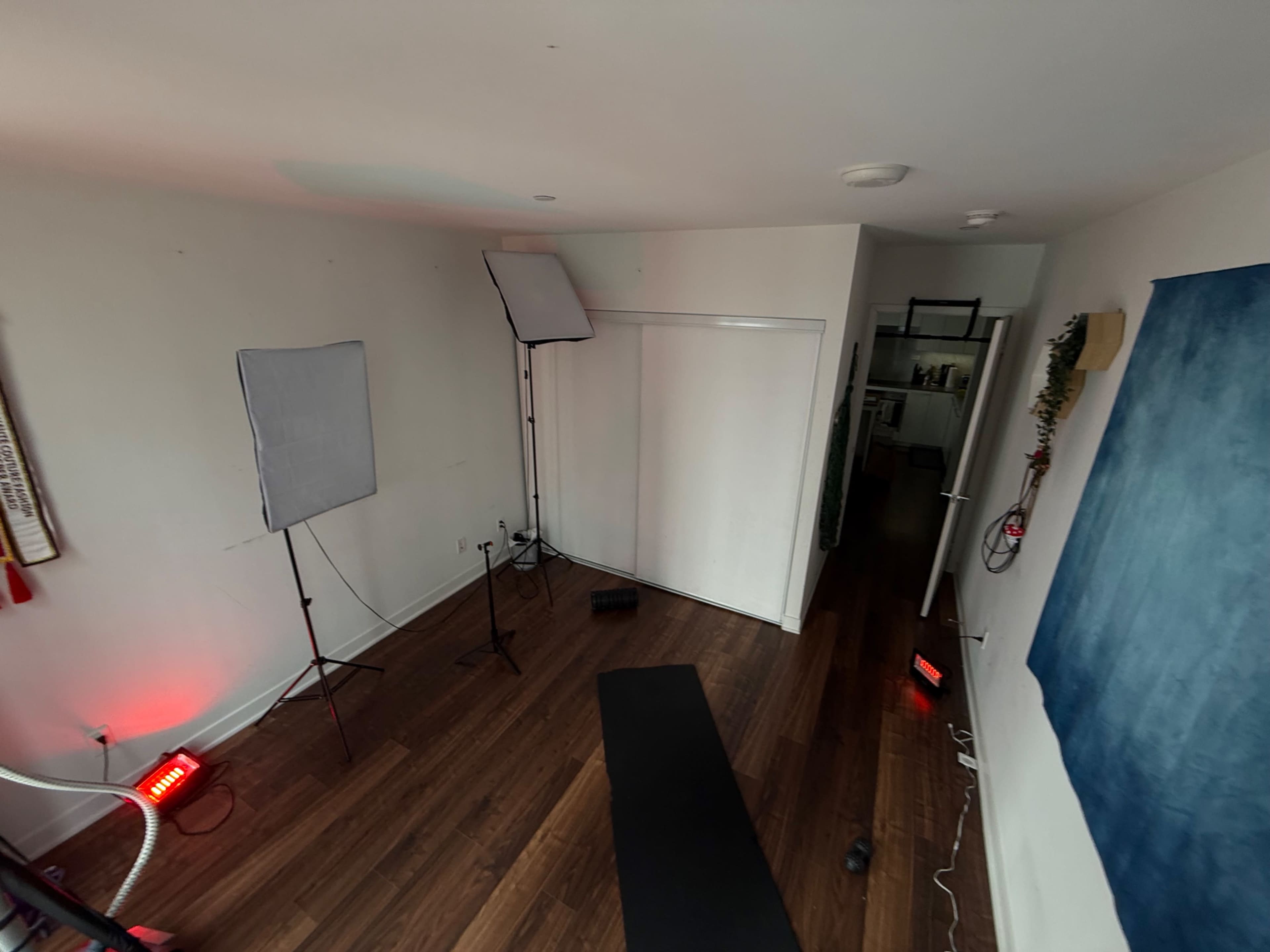 Downtown Condo Studio Image in Downtown Toronto, Toronto, ON