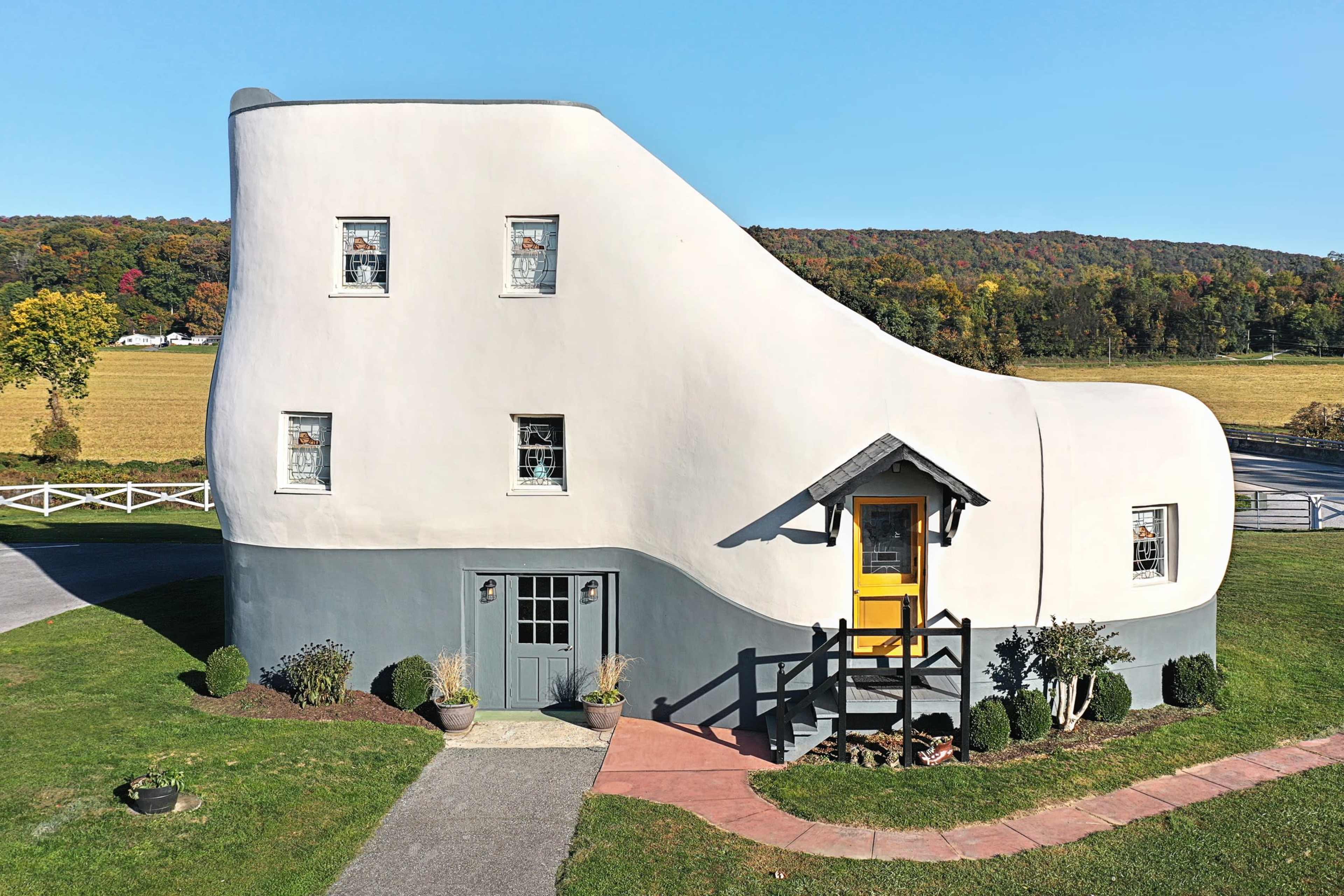 Fun Shoe Shaped House - Featured on HGTV and Amazing Race! Image in Hellam Township, Yorkana, PA