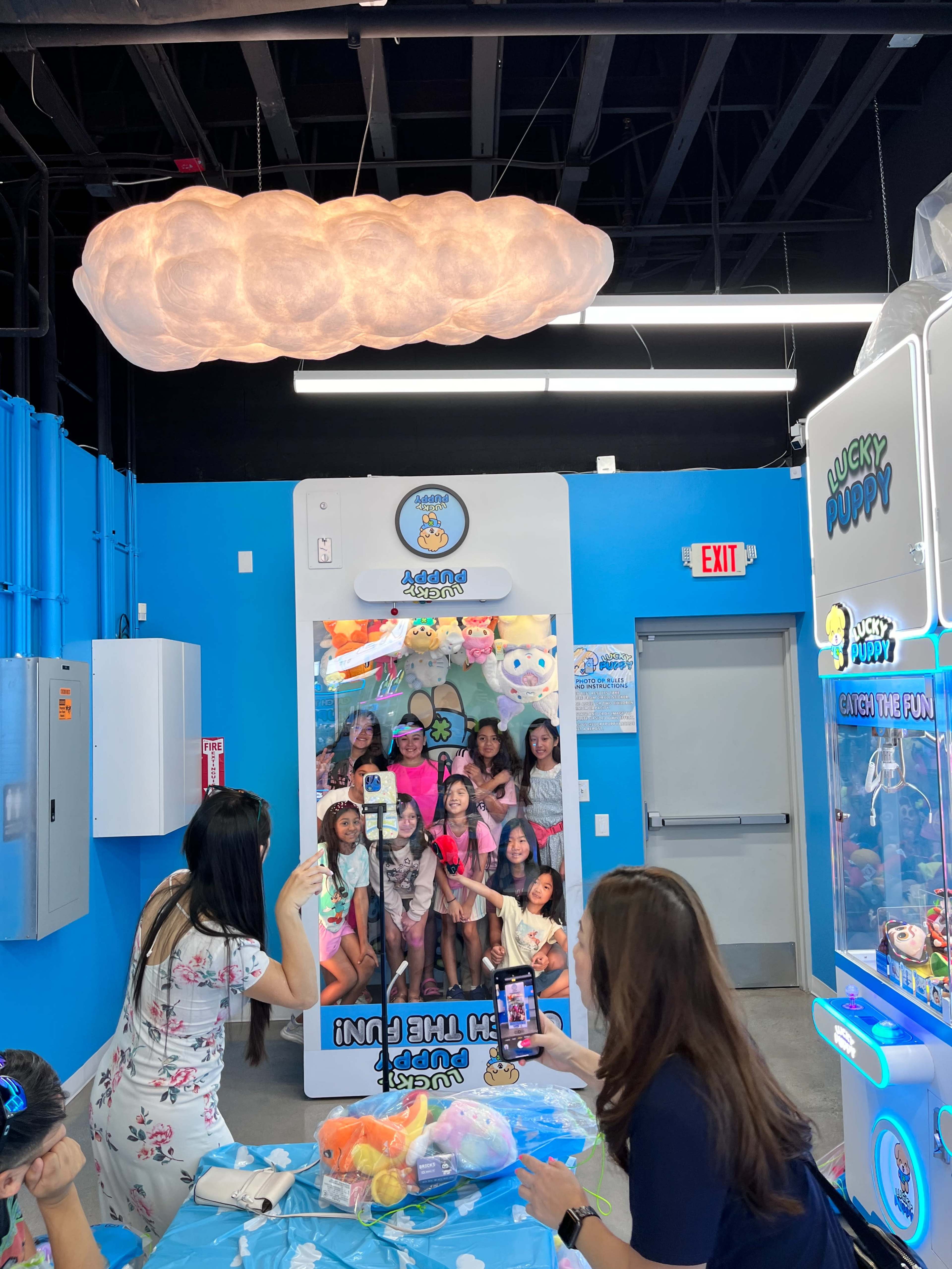 Claw Machine Arcade Image in Spring Valley, Las Vegas, NV