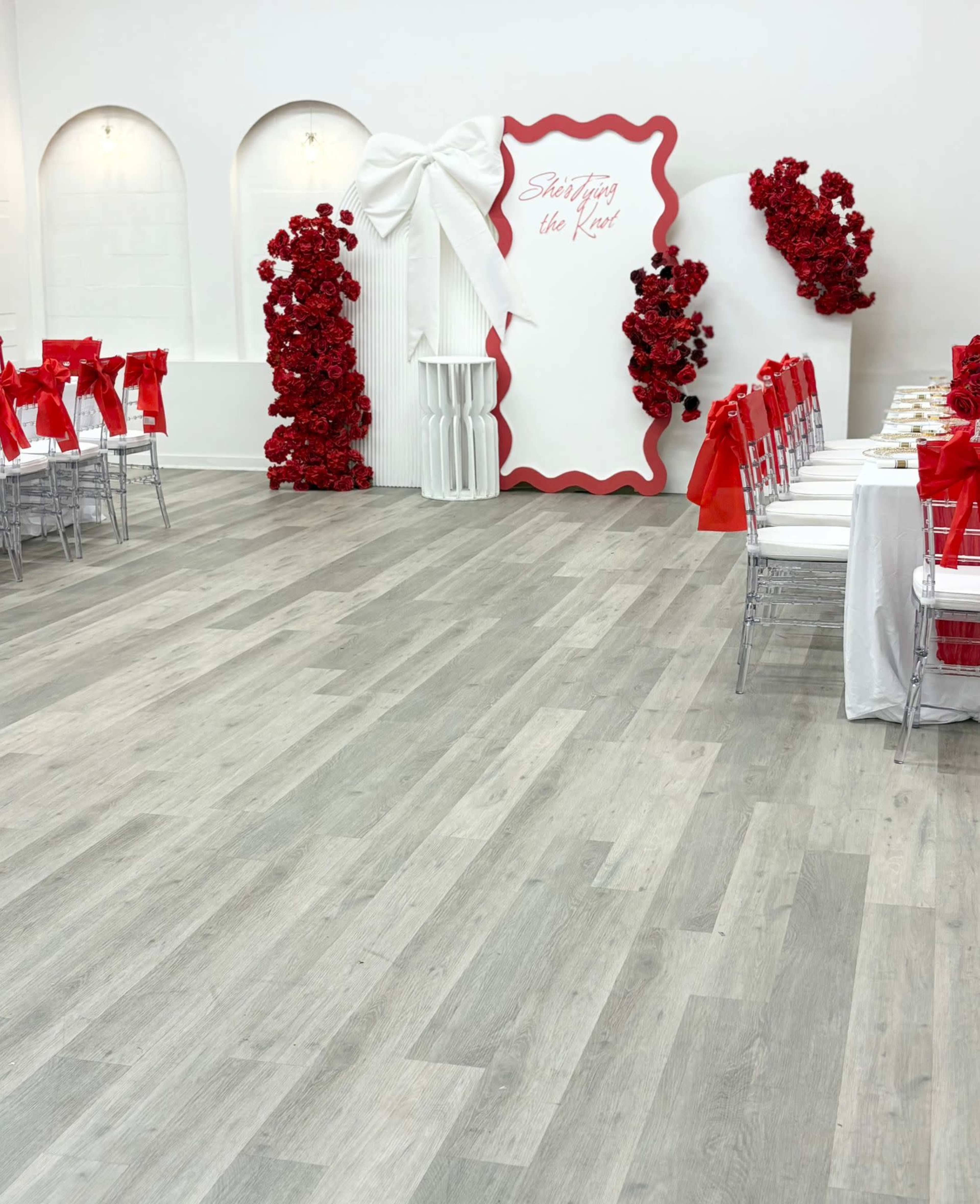 Stunning Fully Decorated Intimate Event Venue Image in Alderwood, Etobicoke, ON