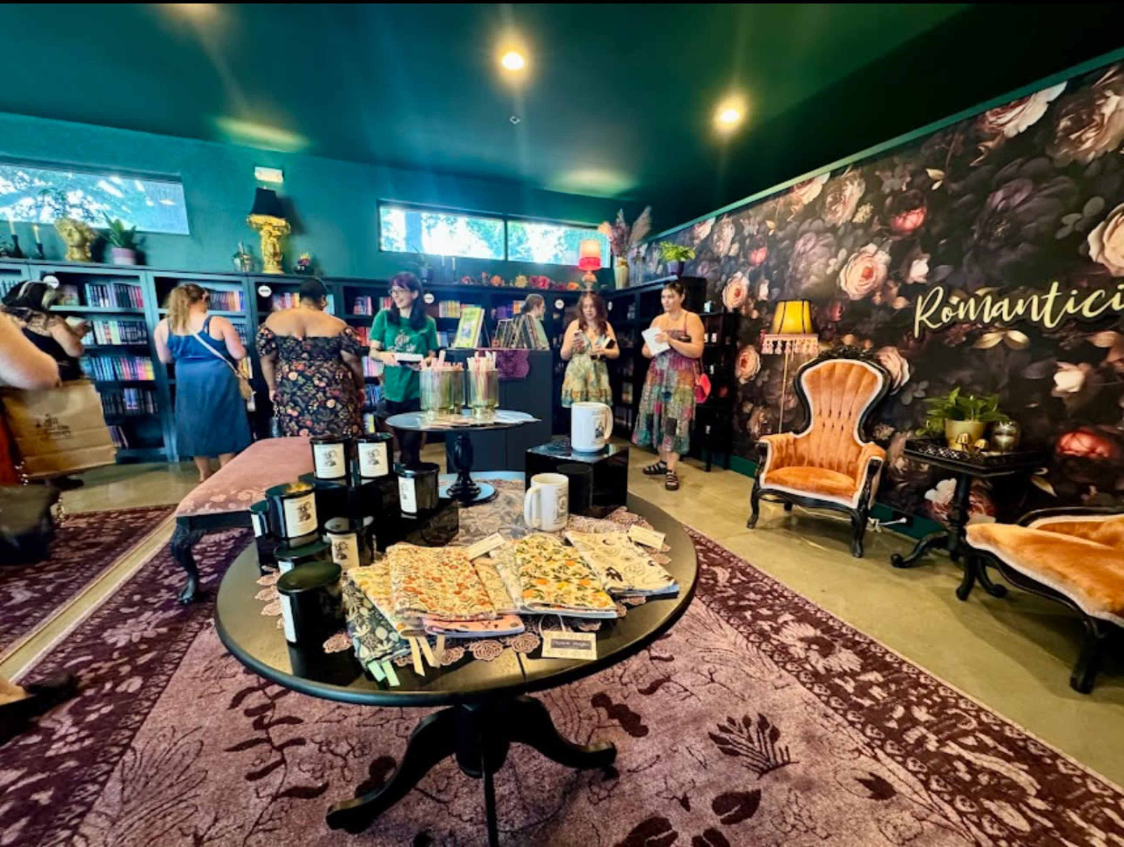 Victorian Romance Bookstore Image in Kirkwood, Atlanta, GA