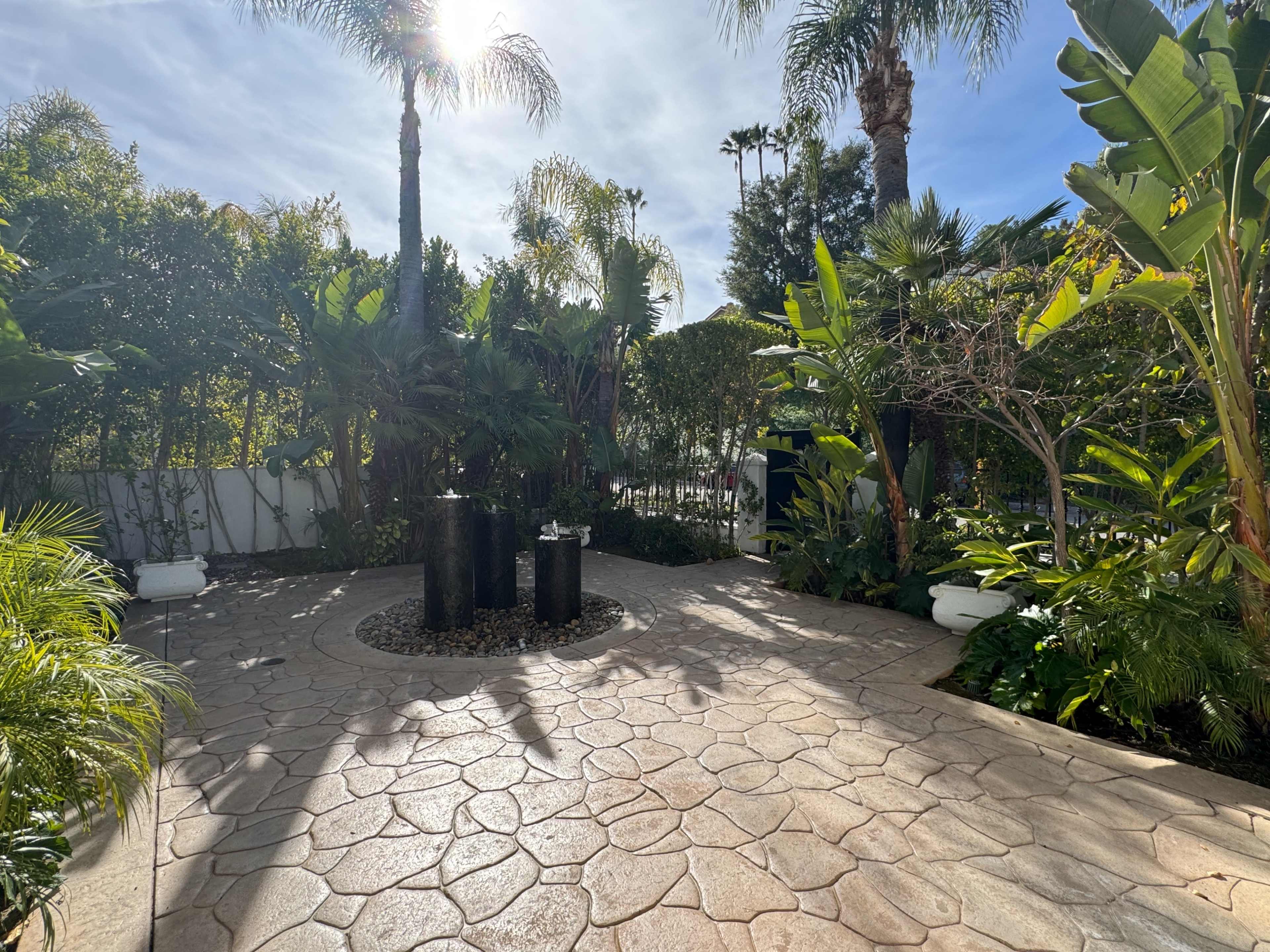 Country Club Estate Image in Calabasas Park Estates, Calabasas, CA