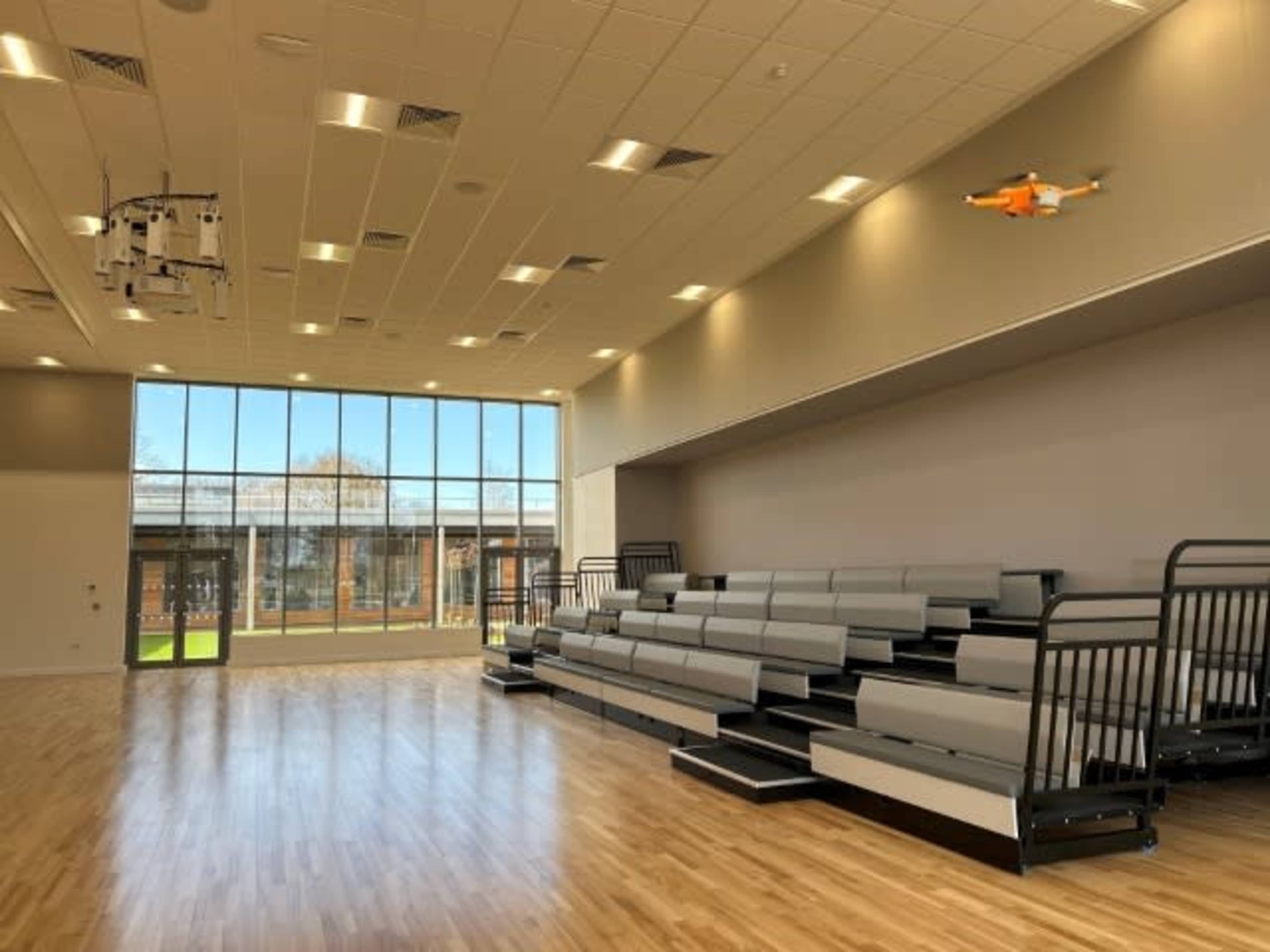 Spacious, inspiring and versatile Margaret Mason Hall, Cheshire, within a tranquil 30 acre campus Image in Heald Green, Manchester, ENG
