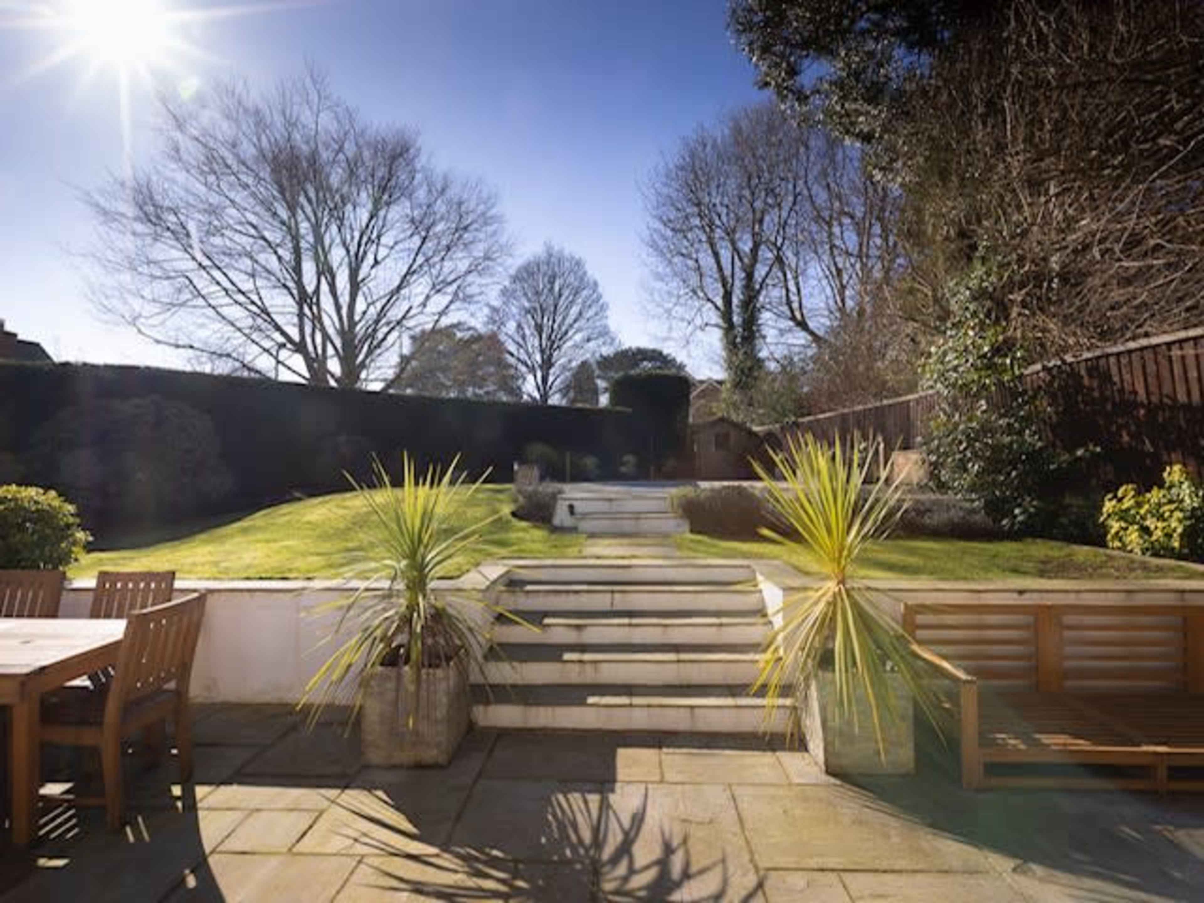 Detached Edwardian Home with outdoor pool in a picturesque garden Image in Berkhamsted, Berkhamsted, ENG
