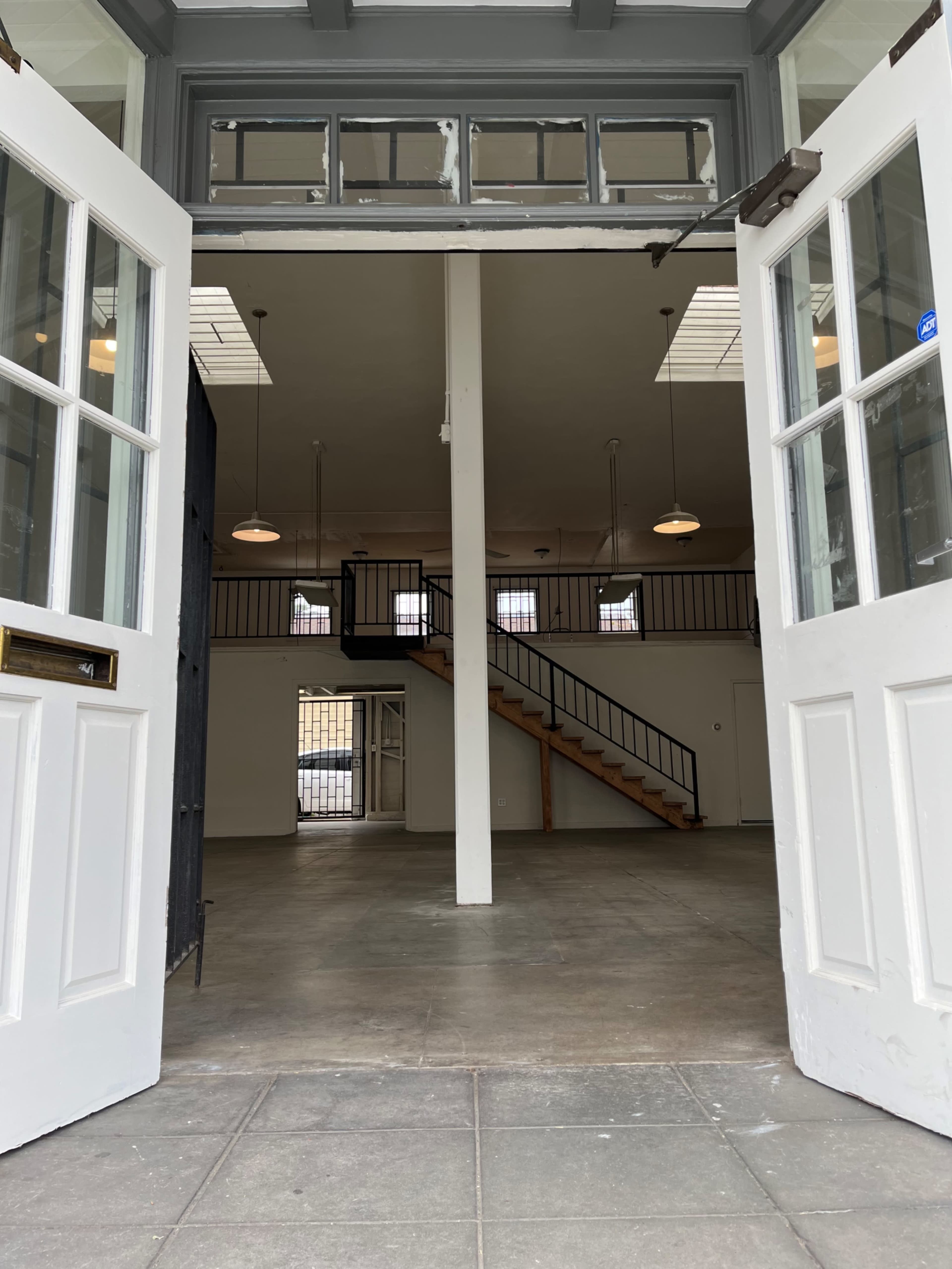 Large Long Beach Venue & studio space. Image in North Alamitos Beach, Long Beach, CA