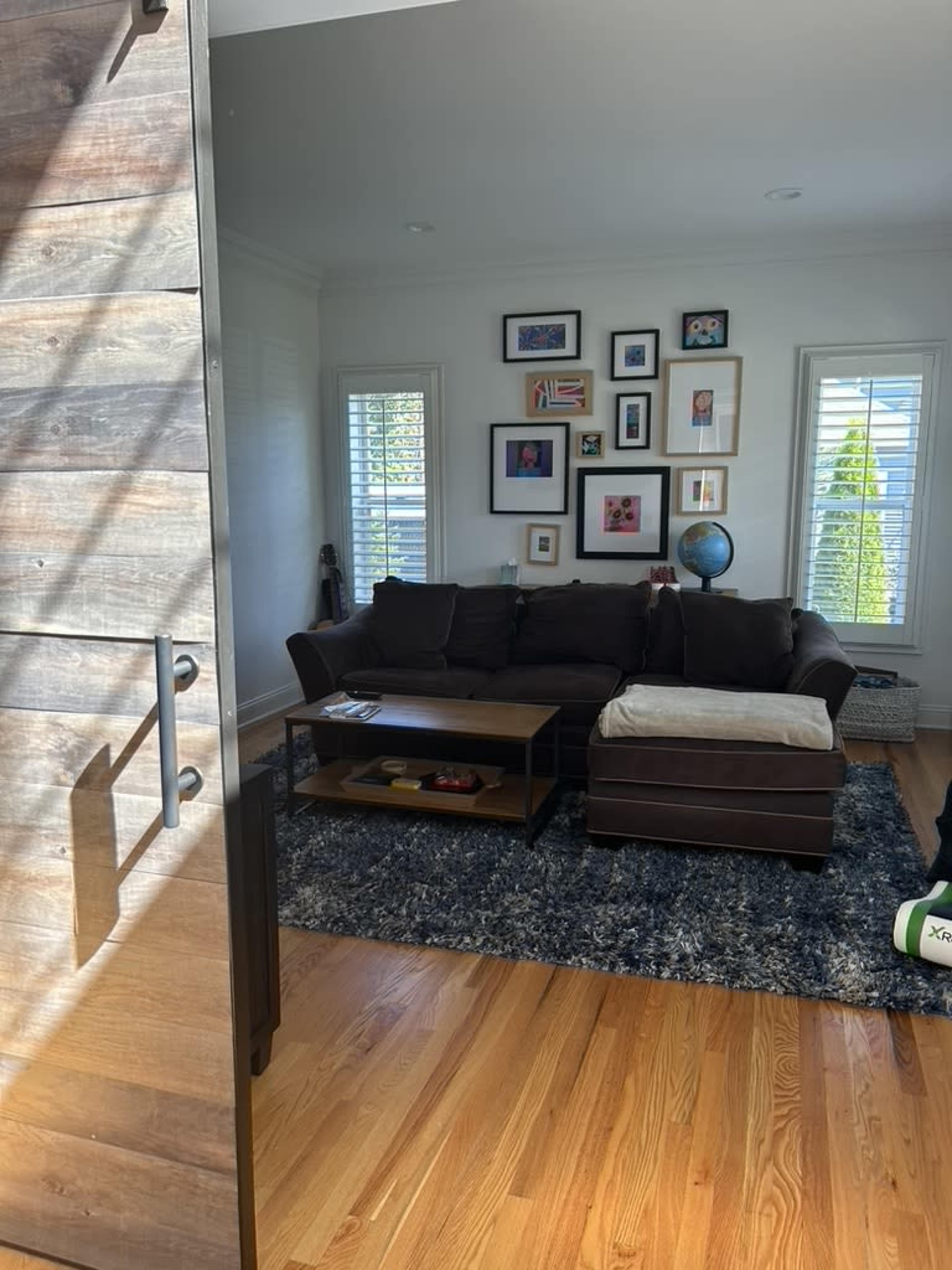 Large newly built suburban home on quiet cul de sac. Image in Islip, Bohemia, NY