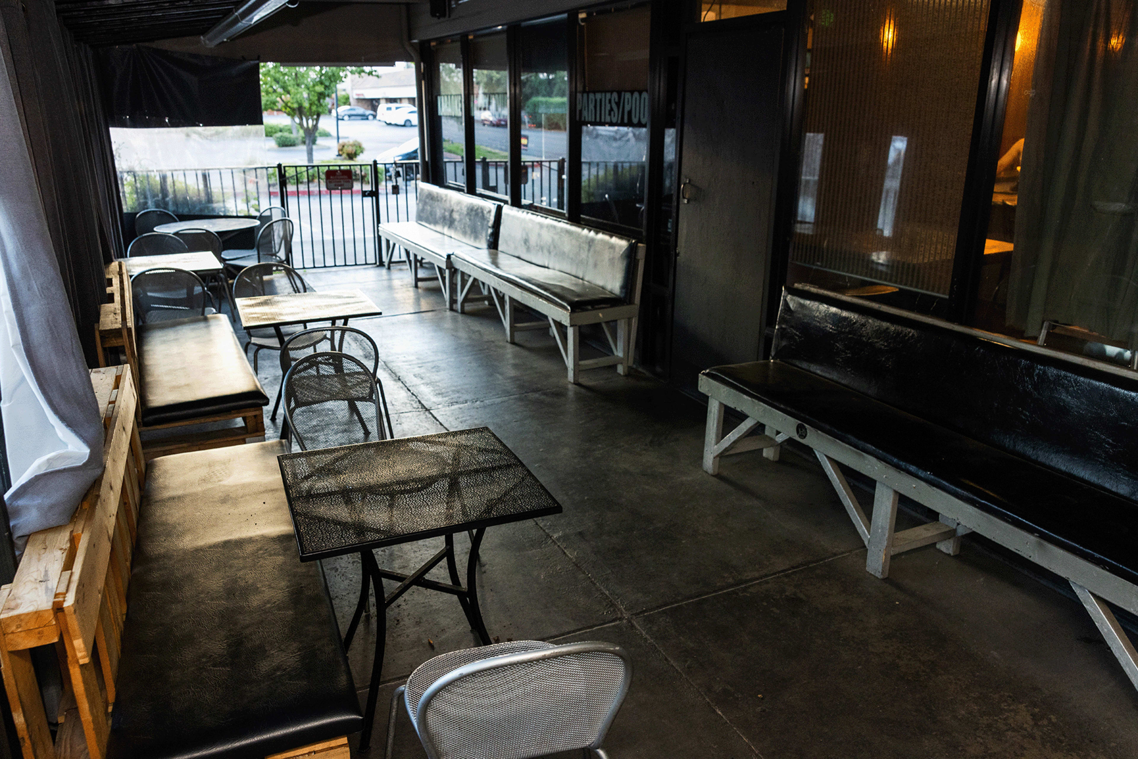 Lively Bar & Event Space Image in Arden-Arcade, Sacramento, CA