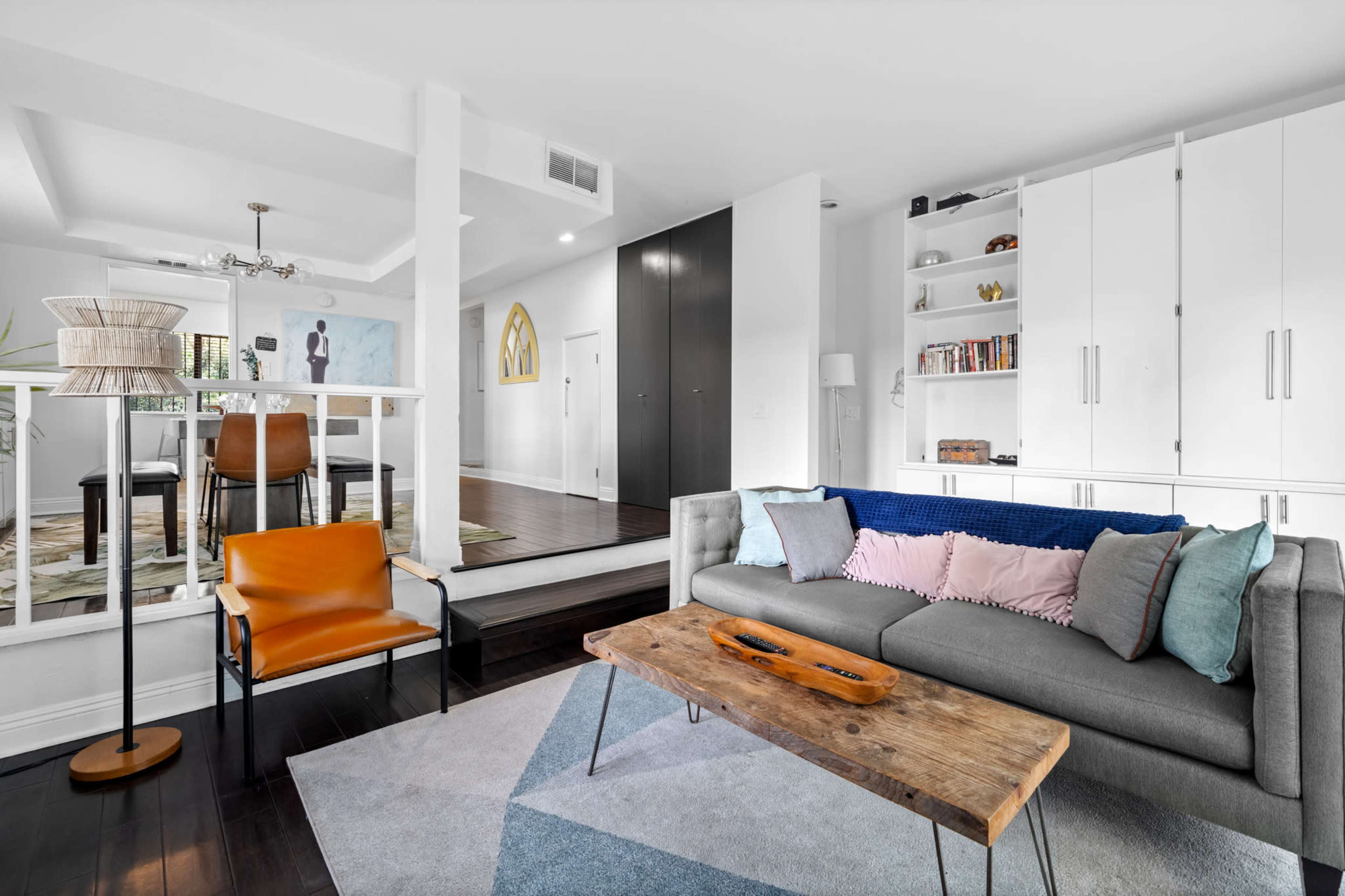 Gorgeous fun Space Image in Hollywood, Los Angeles, CA