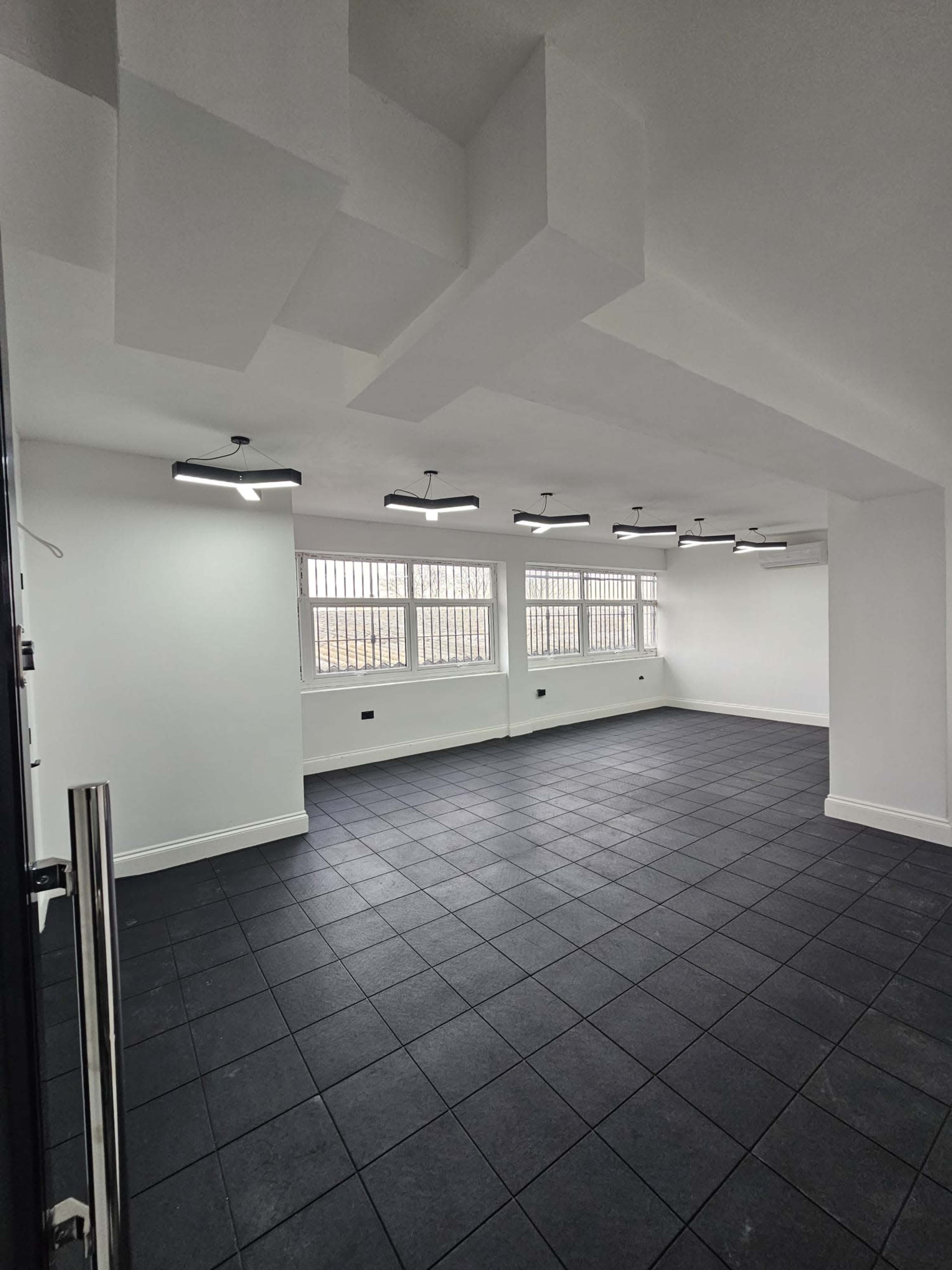 Western Avenue Image in London, London, ENG