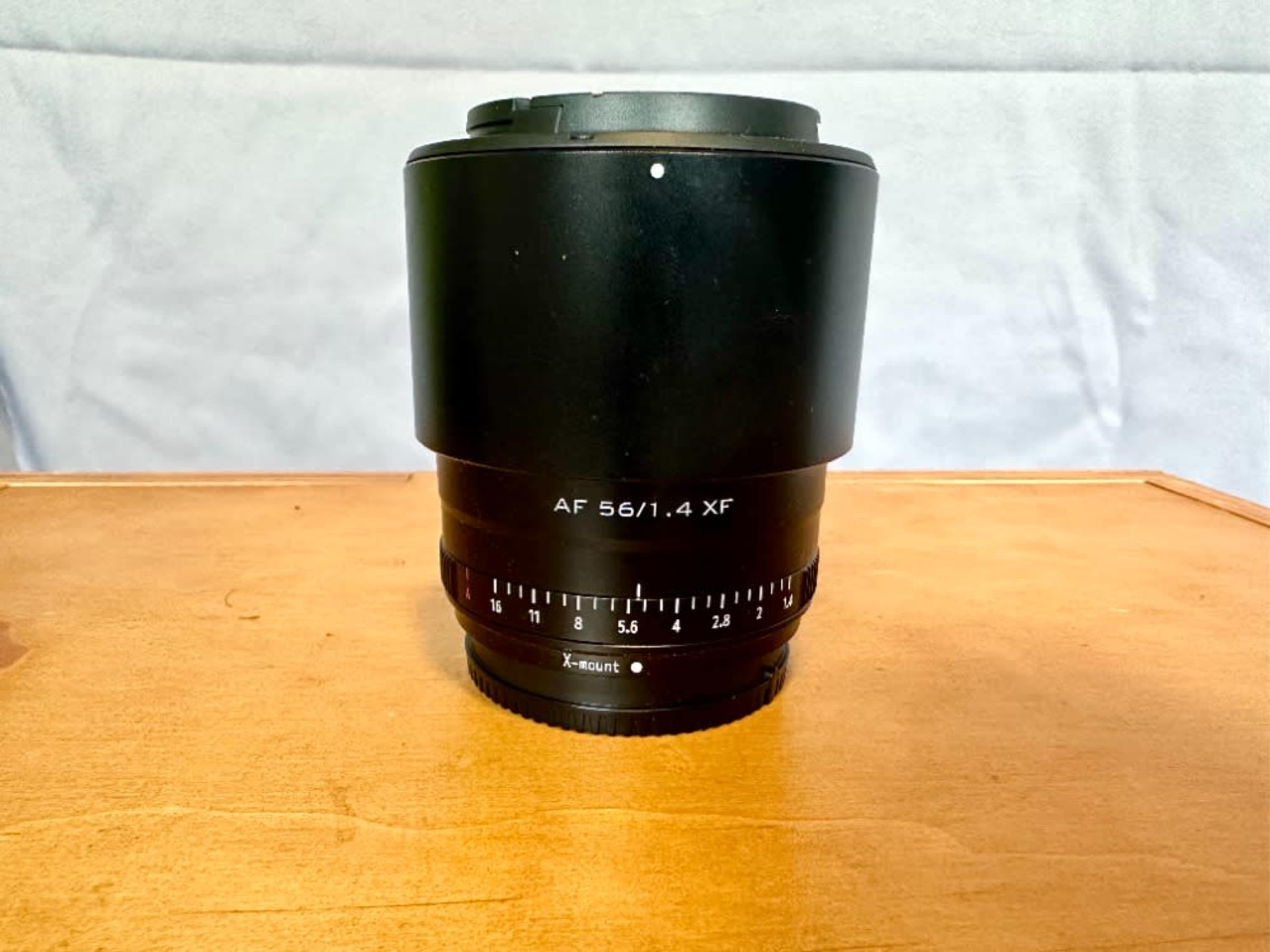 56mm f/1.4-16 Lens