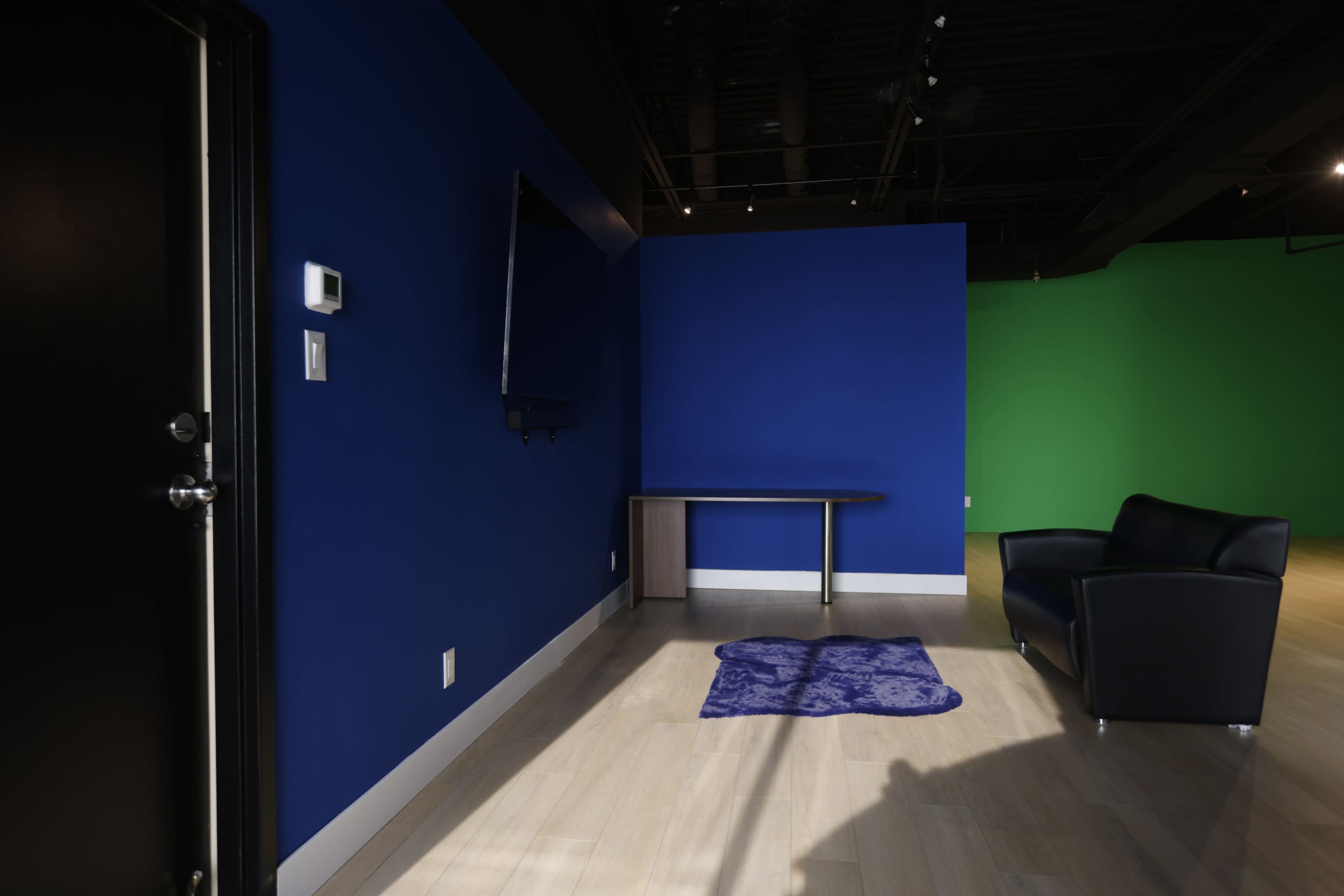 Meeting room with photo/video studio near Downtown Markham Image in Markham, Markham, ON