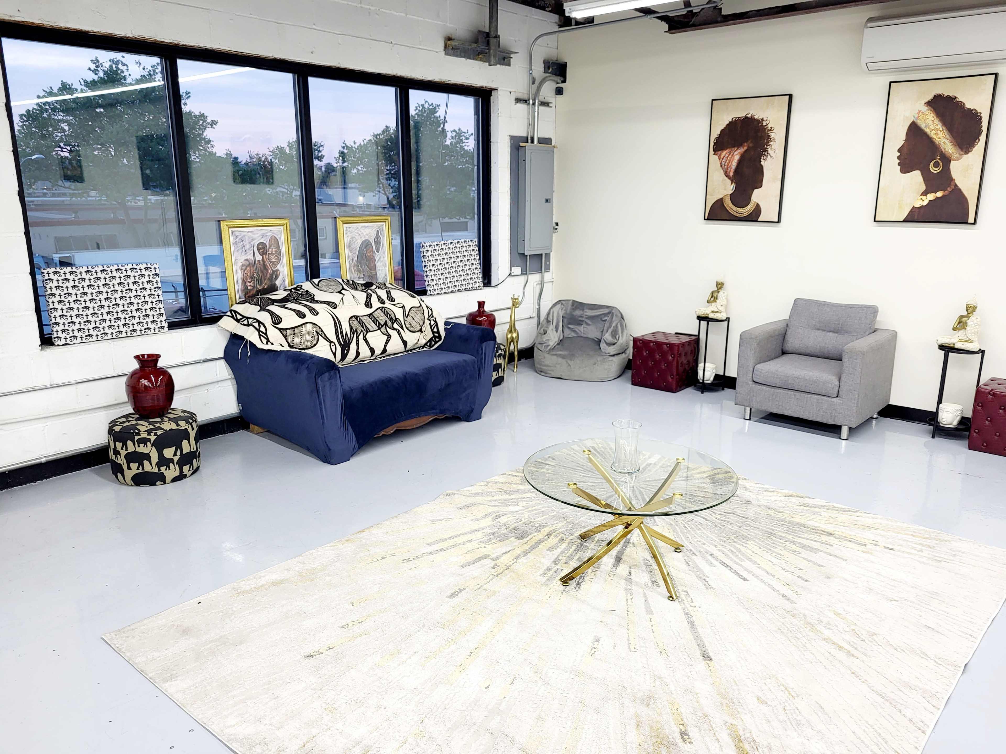 Loft-like Afrocentric Themed Event Studio/Hall with Skyline View Image in Canarsie, Brooklyn, NY