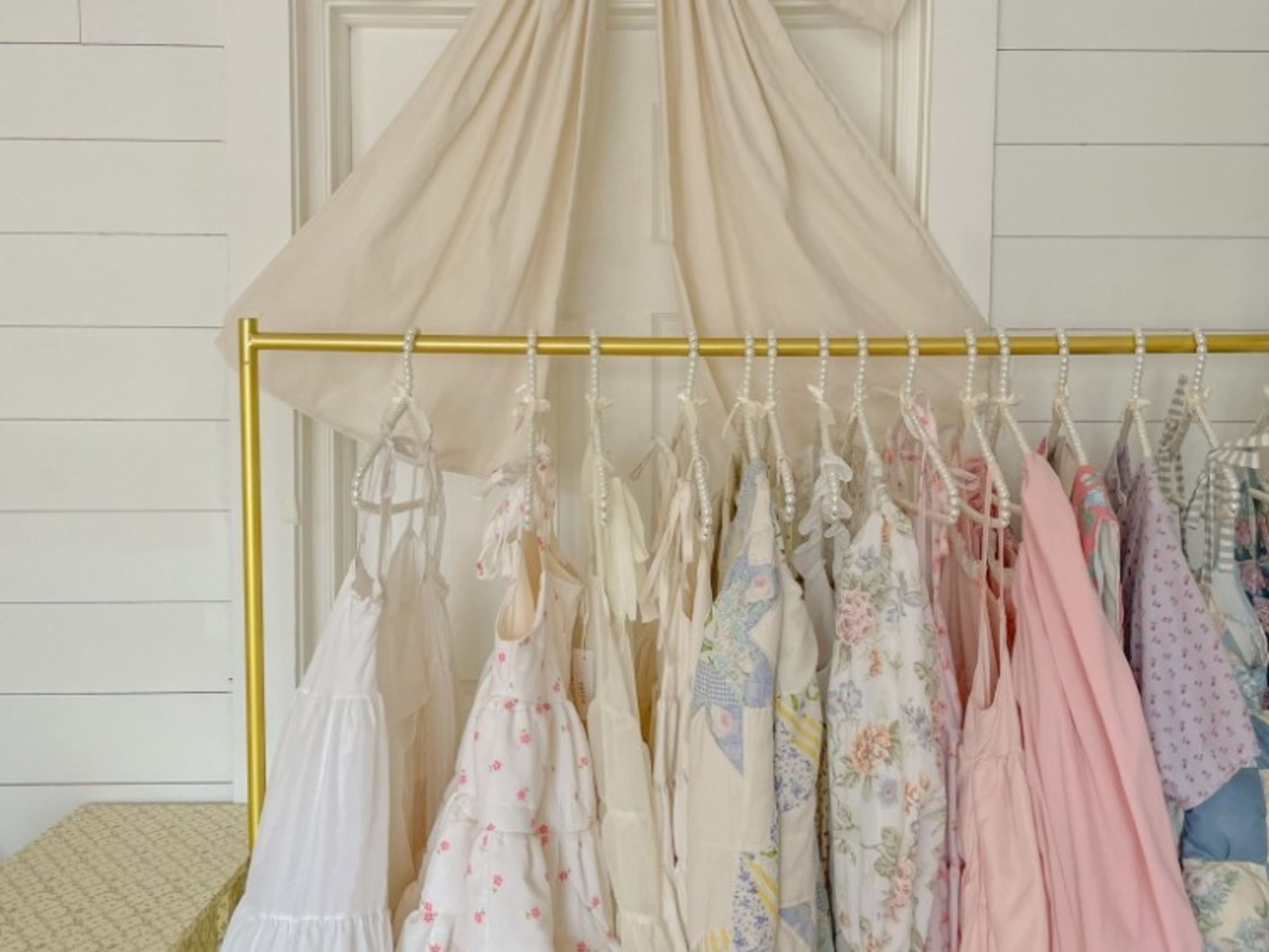 Clothing Rack Rental