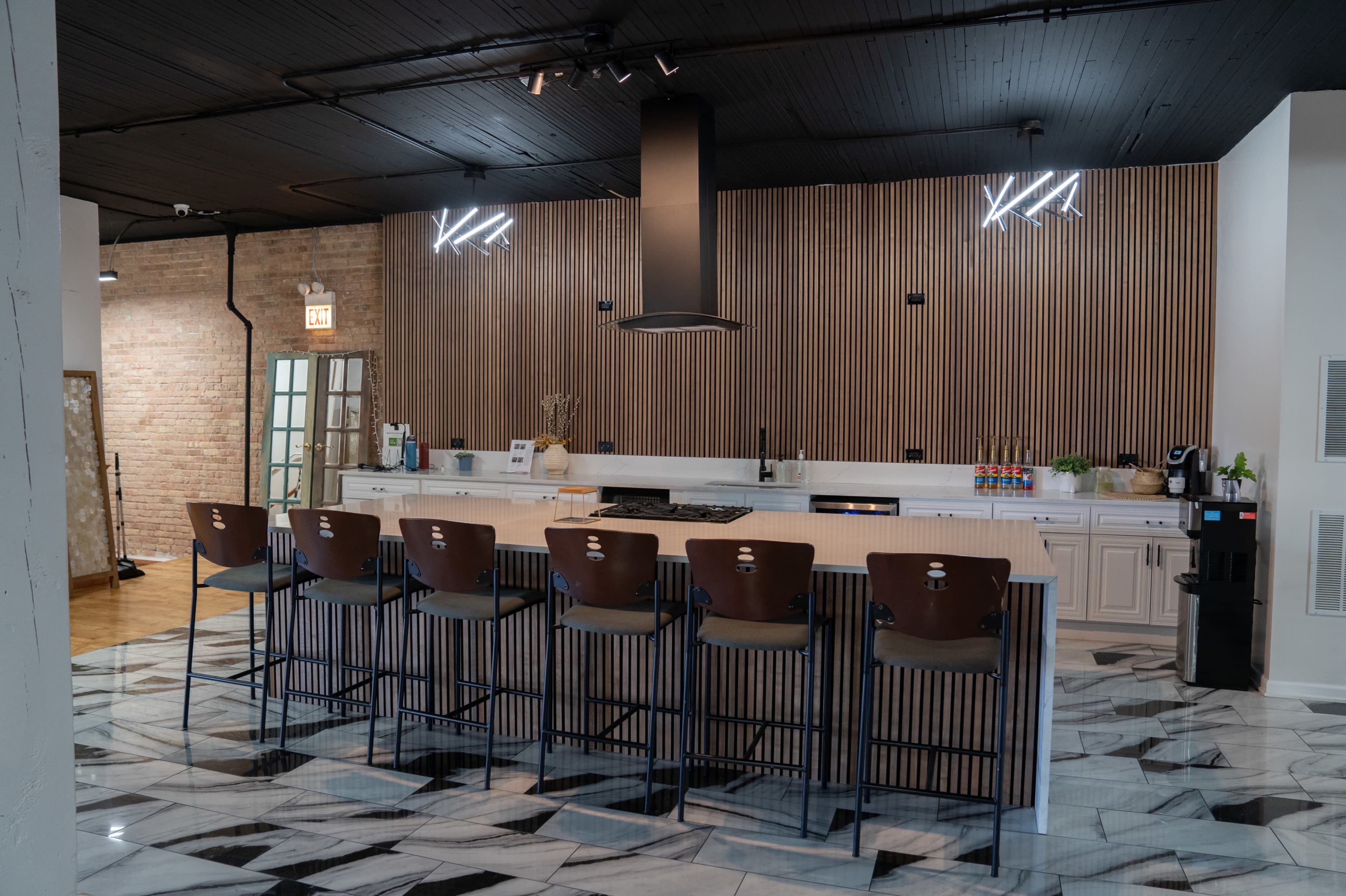 Southside Chicago Loft Space Image in New City, Chicago, IL