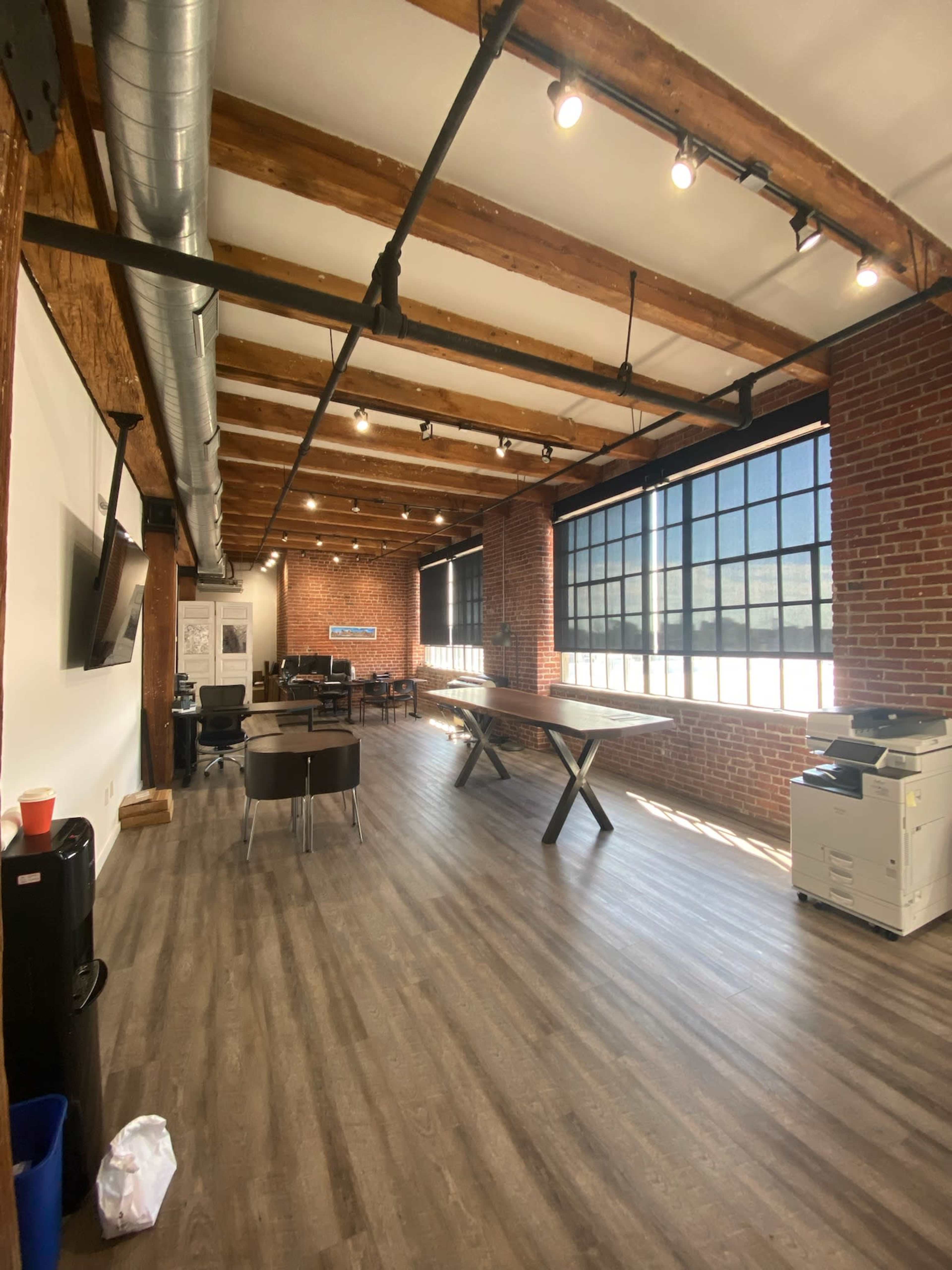 Incredible Loft Factory Window Exposed Beams Brick Philly Photo Space Image in North Philadelphia, Philadelphia, PA