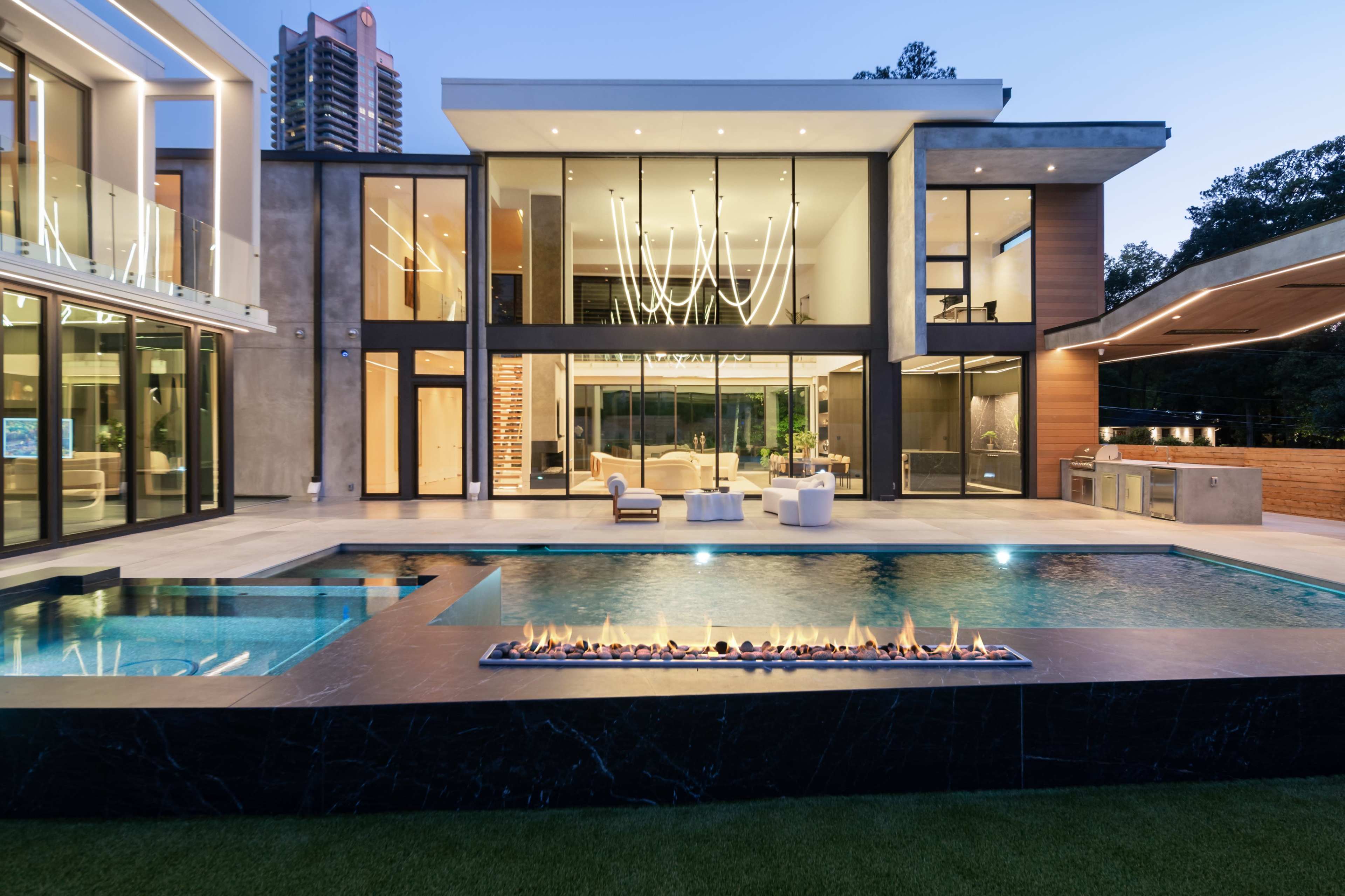 Ultra Luxury Modern Home in Atlanta Image in Buckhead, Atlanta, GA