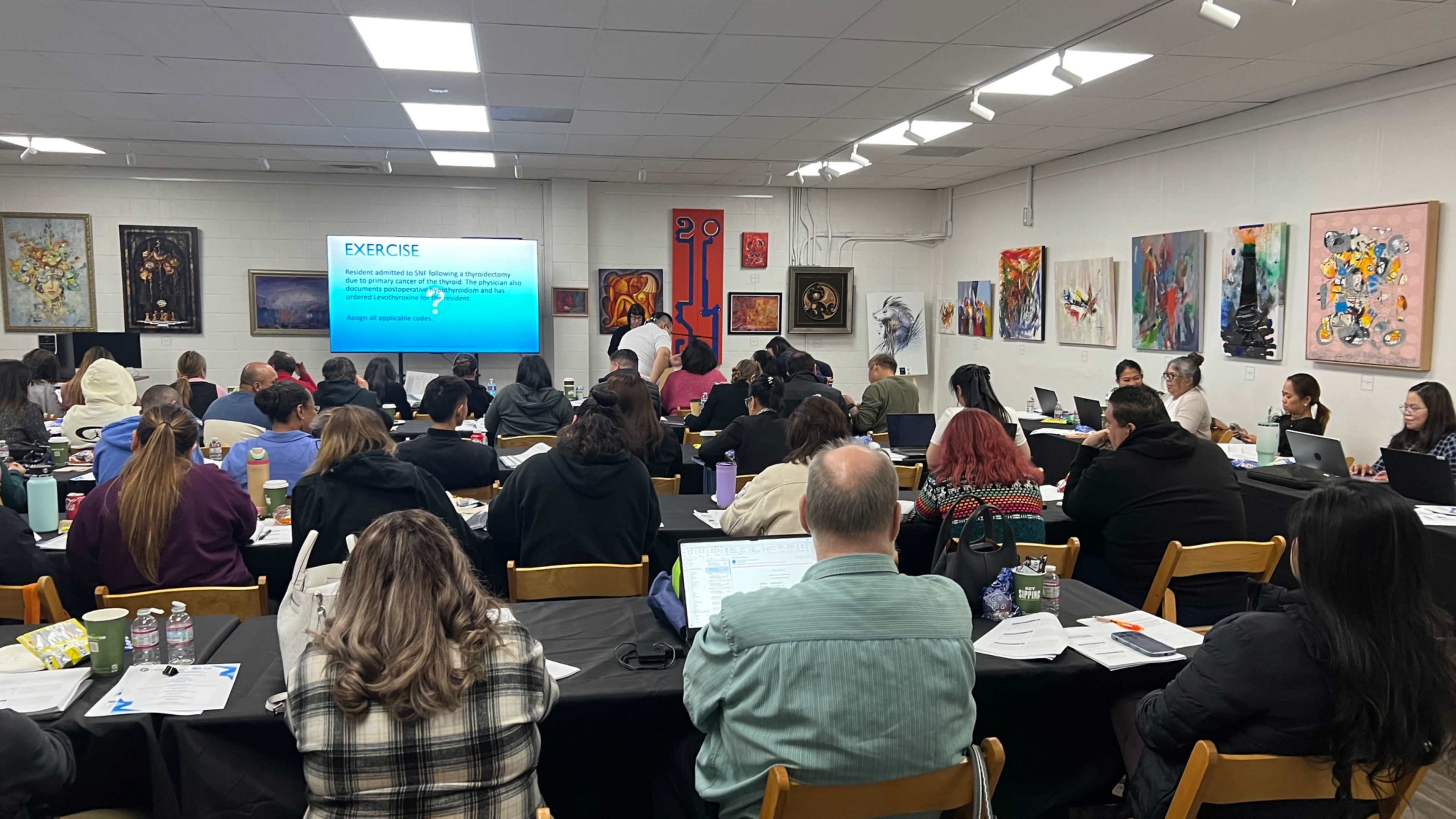 1,600 sq ft Modern Open Clean Event Space Fully Equipped Image in Moorpark, Glendale, CA