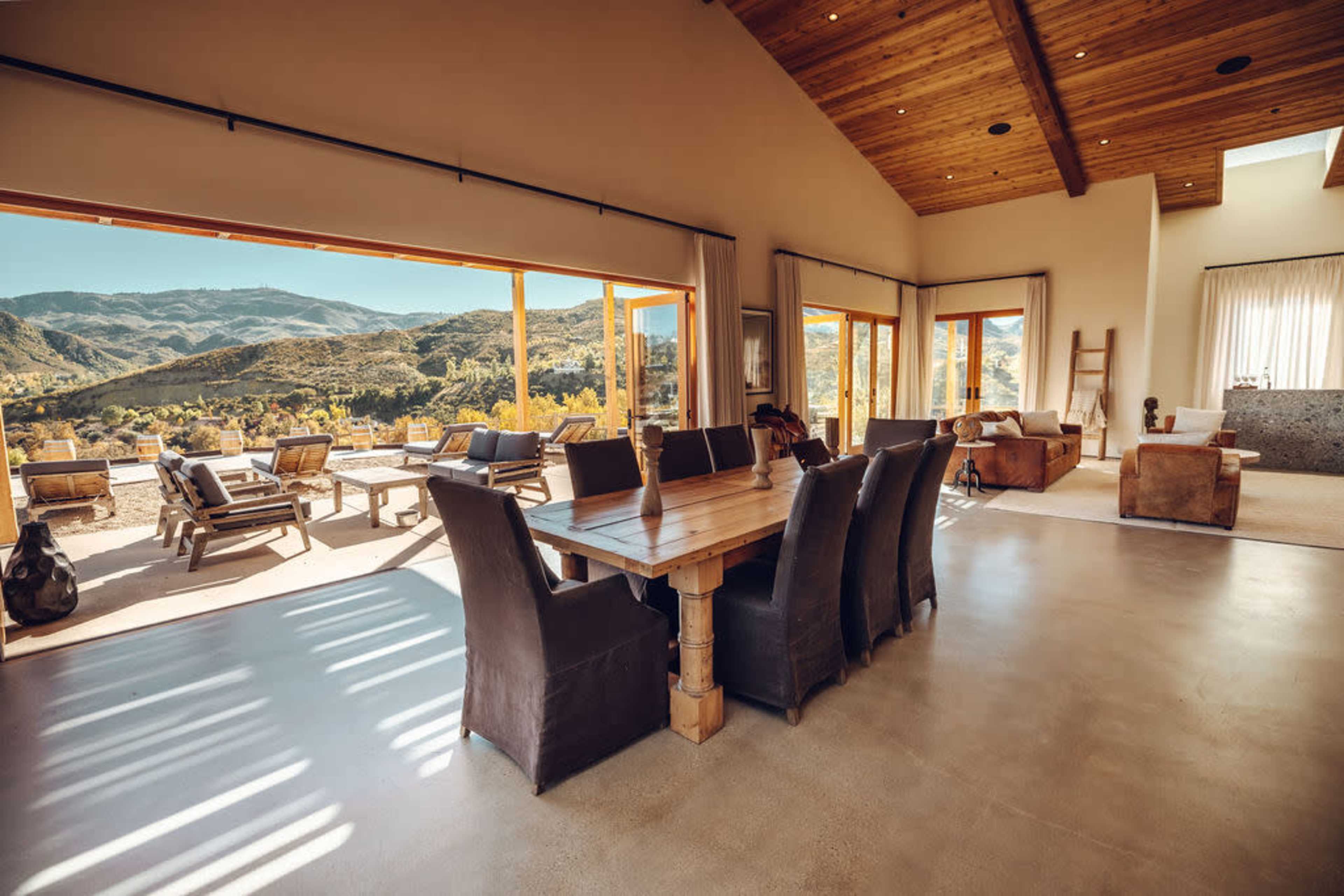 Ranch with Mountain Views Image in , Agoura Hills, CA