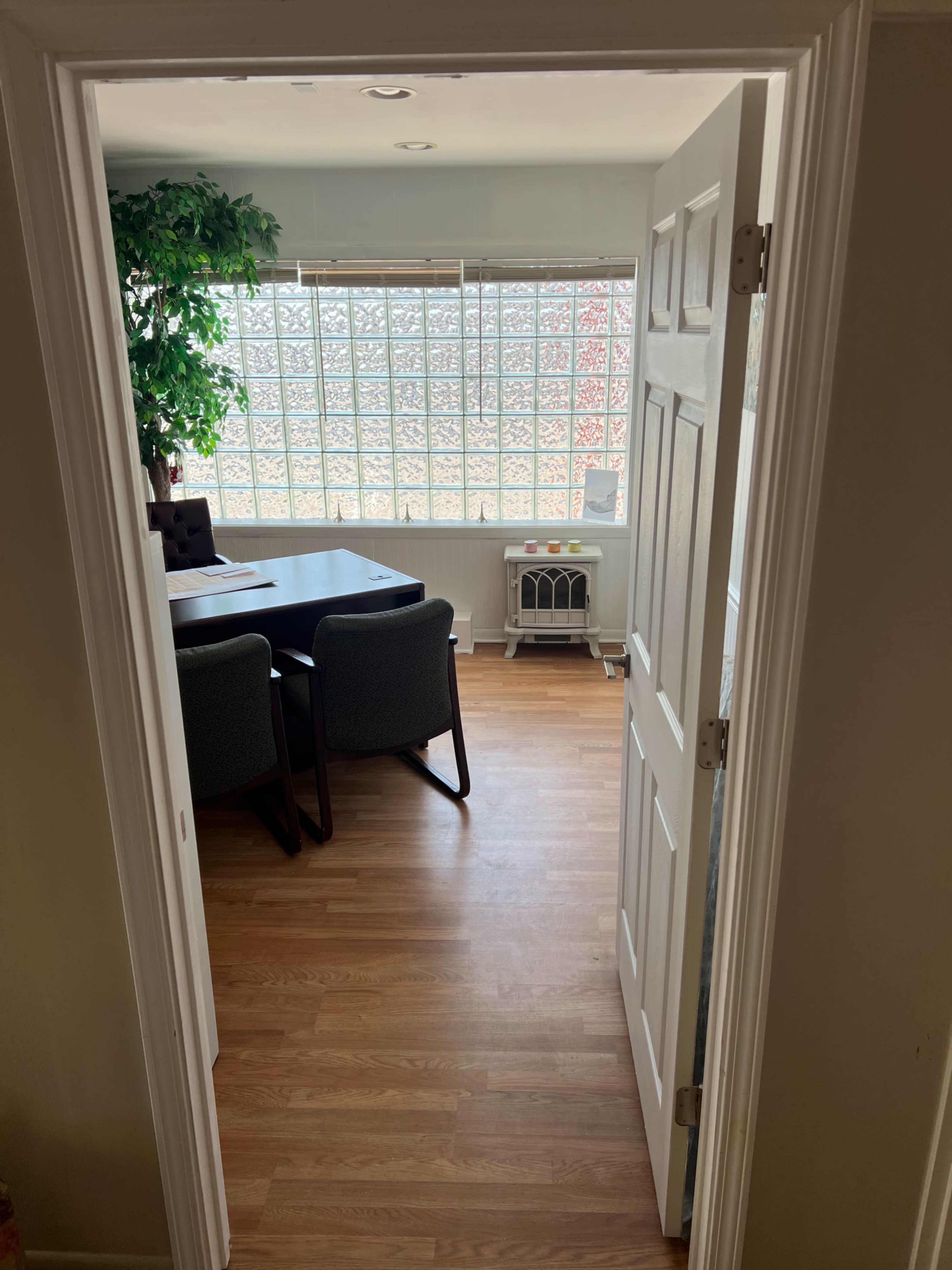 Bright, Beautiful office space in Old Orland right on 143rd Street. Easy to find location. Image in Orland Township, Orland Park, IL