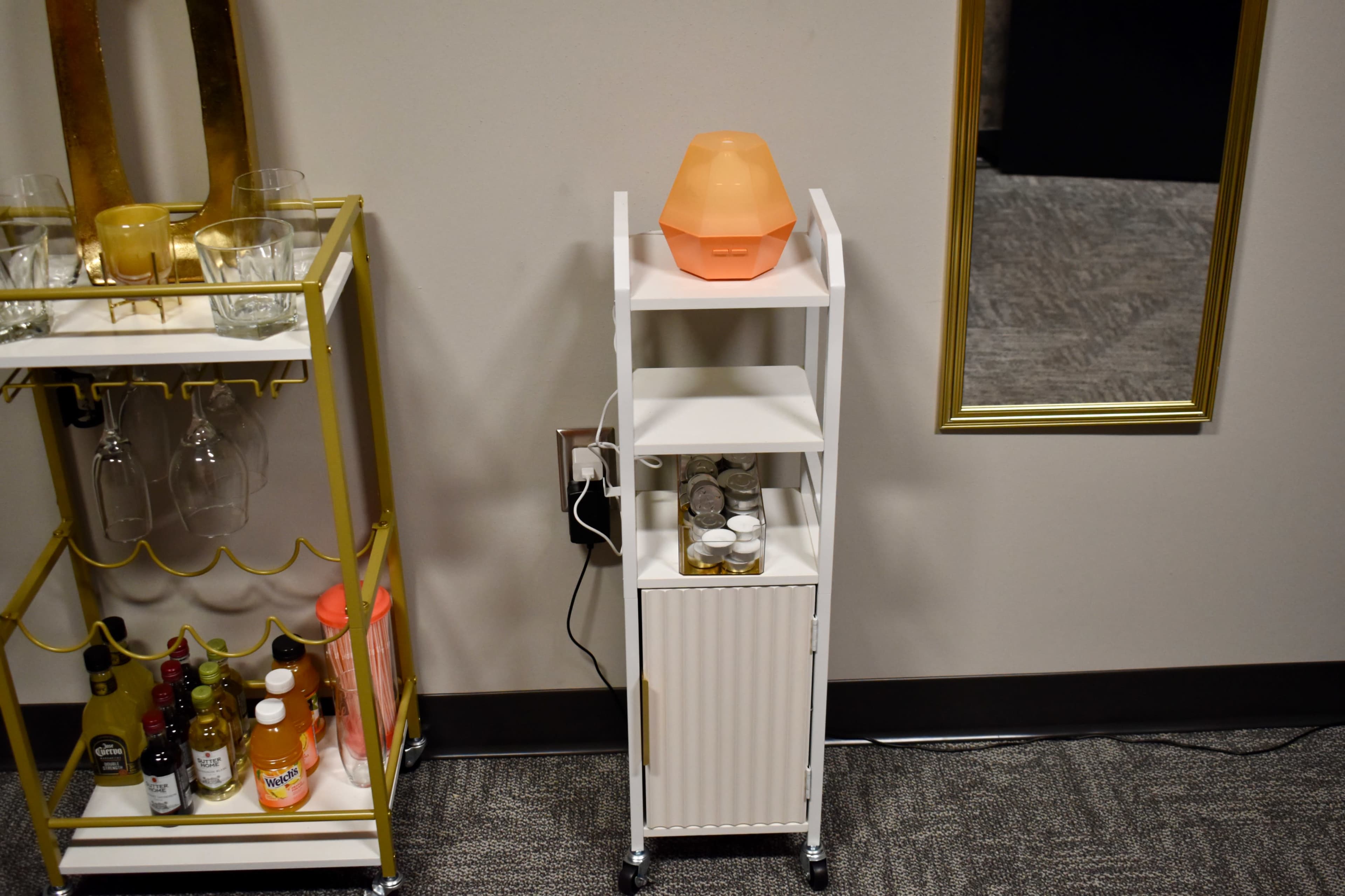 Modern Multipurpose Office. Image in Far North Dallas, Dallas, TX