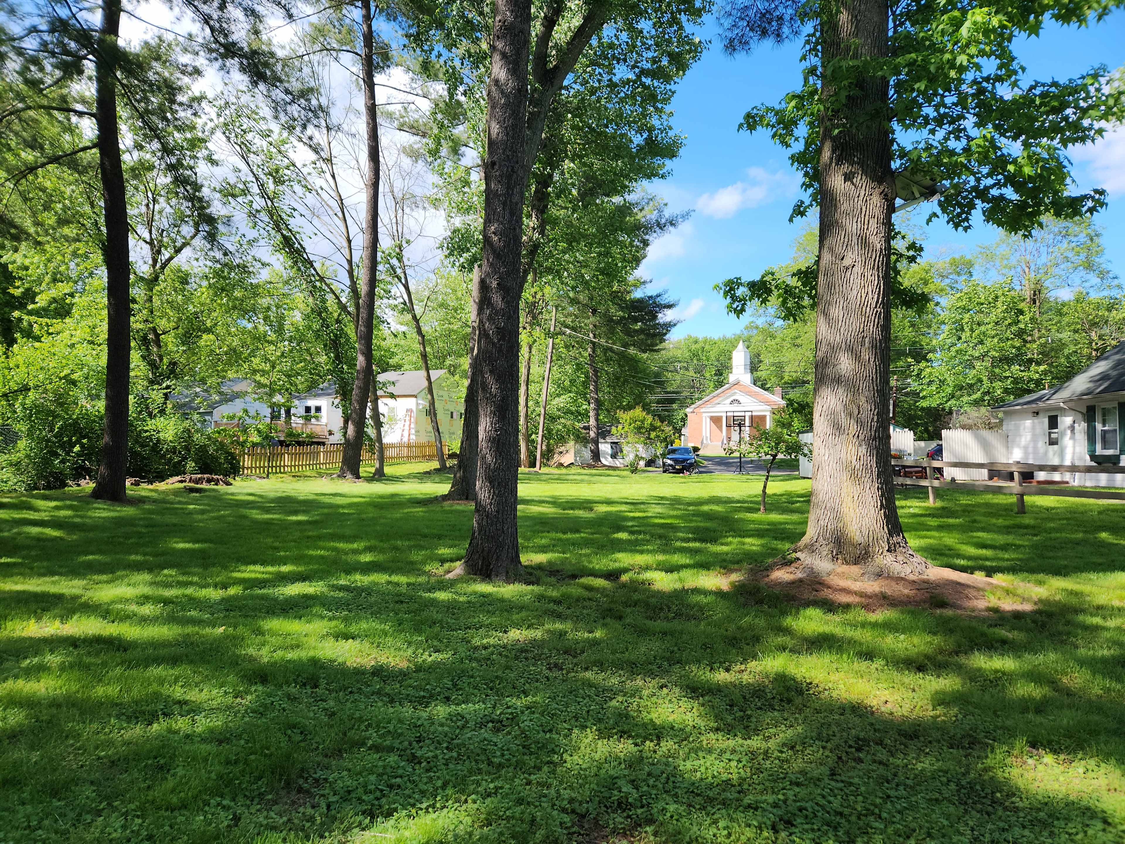 Lush Private Park-Like Backyard, Perfect for Intimate Celebrations Image in Plainfield, Plainfield, NJ