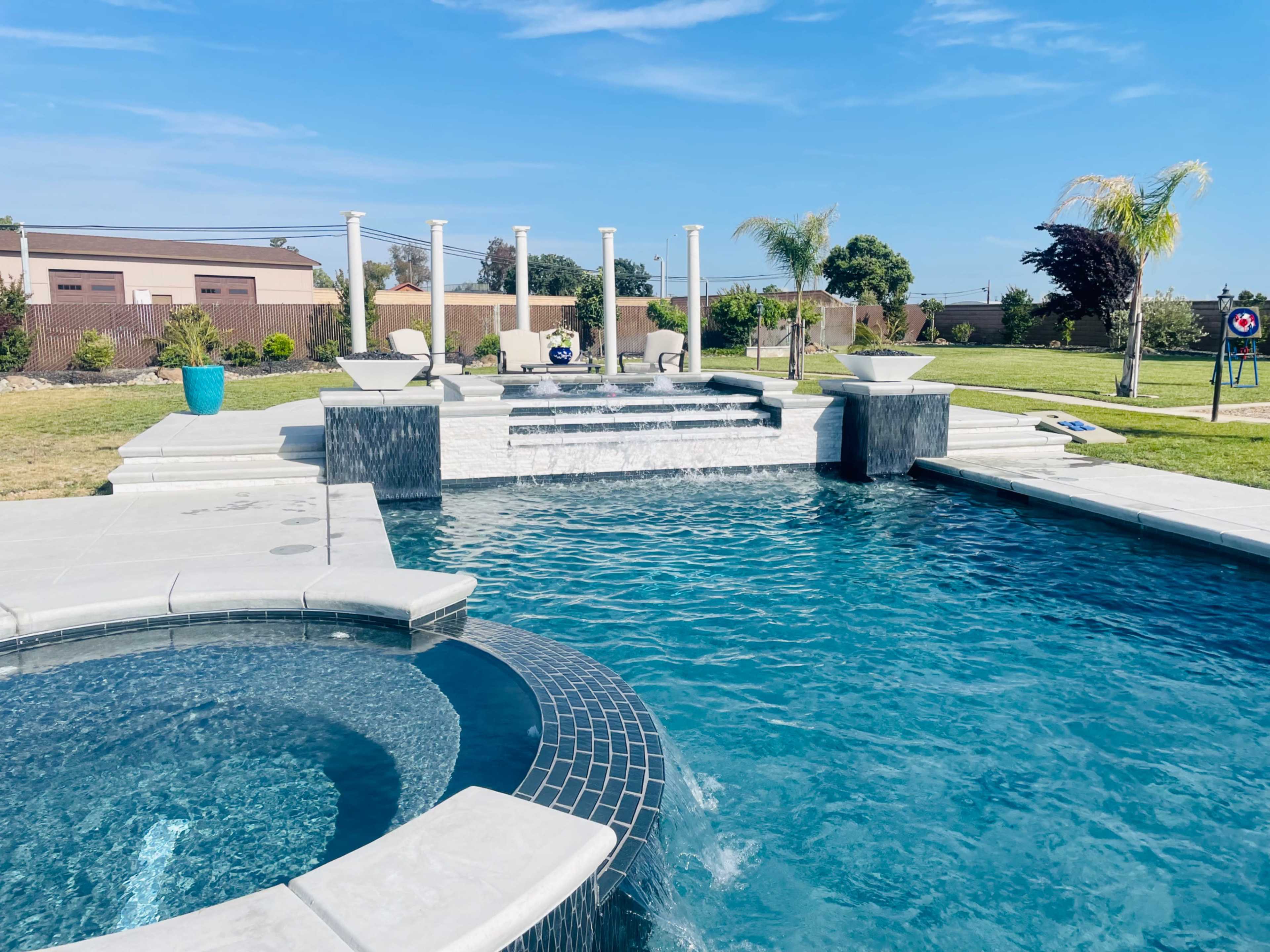 The perfect party place! - country, private with convenience! Image in Collierville, Acampo, CA