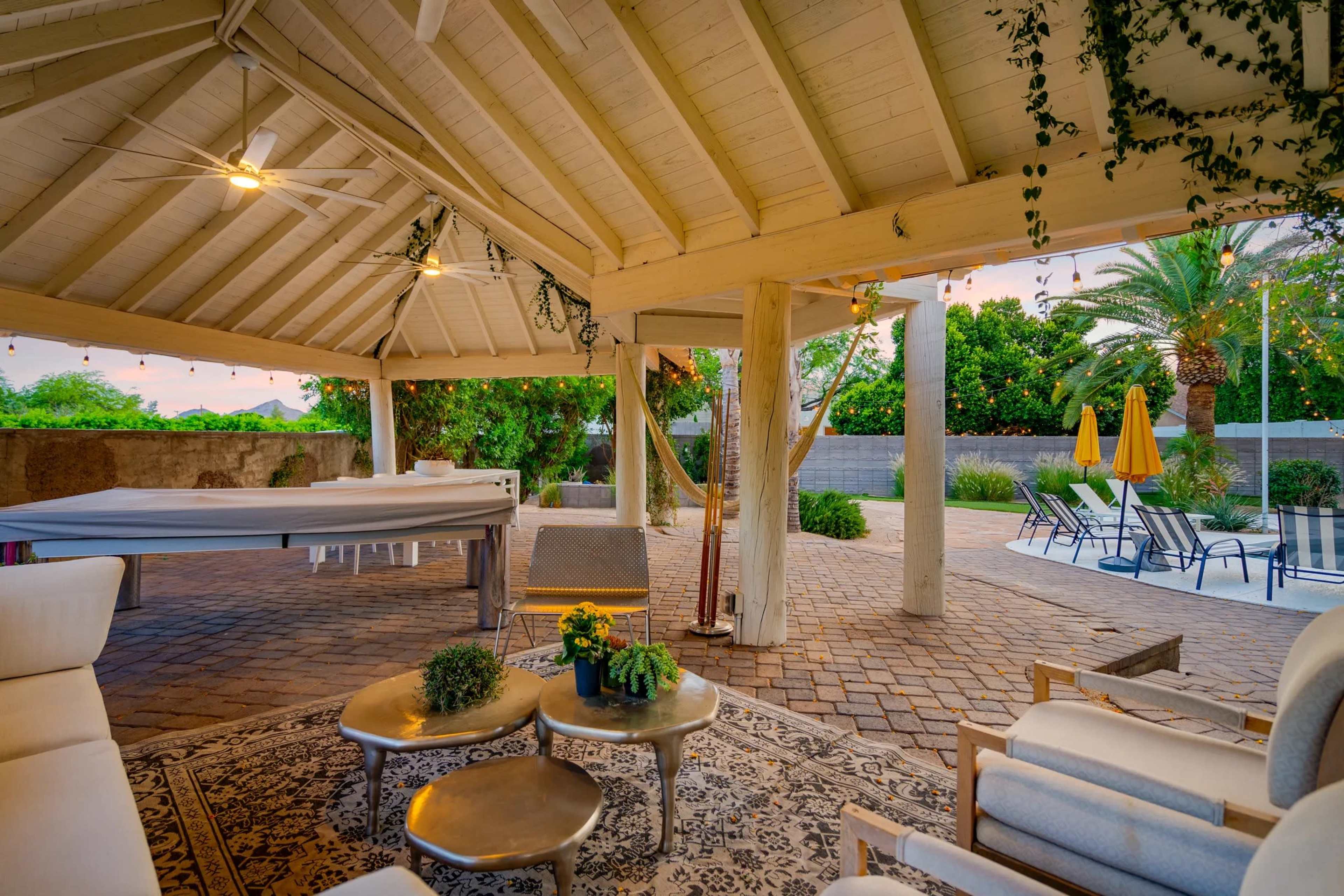 Paradise in the desert? Yup. Plus MINI GOLF! Image in Paradise Valley Village, Phoenix, AZ