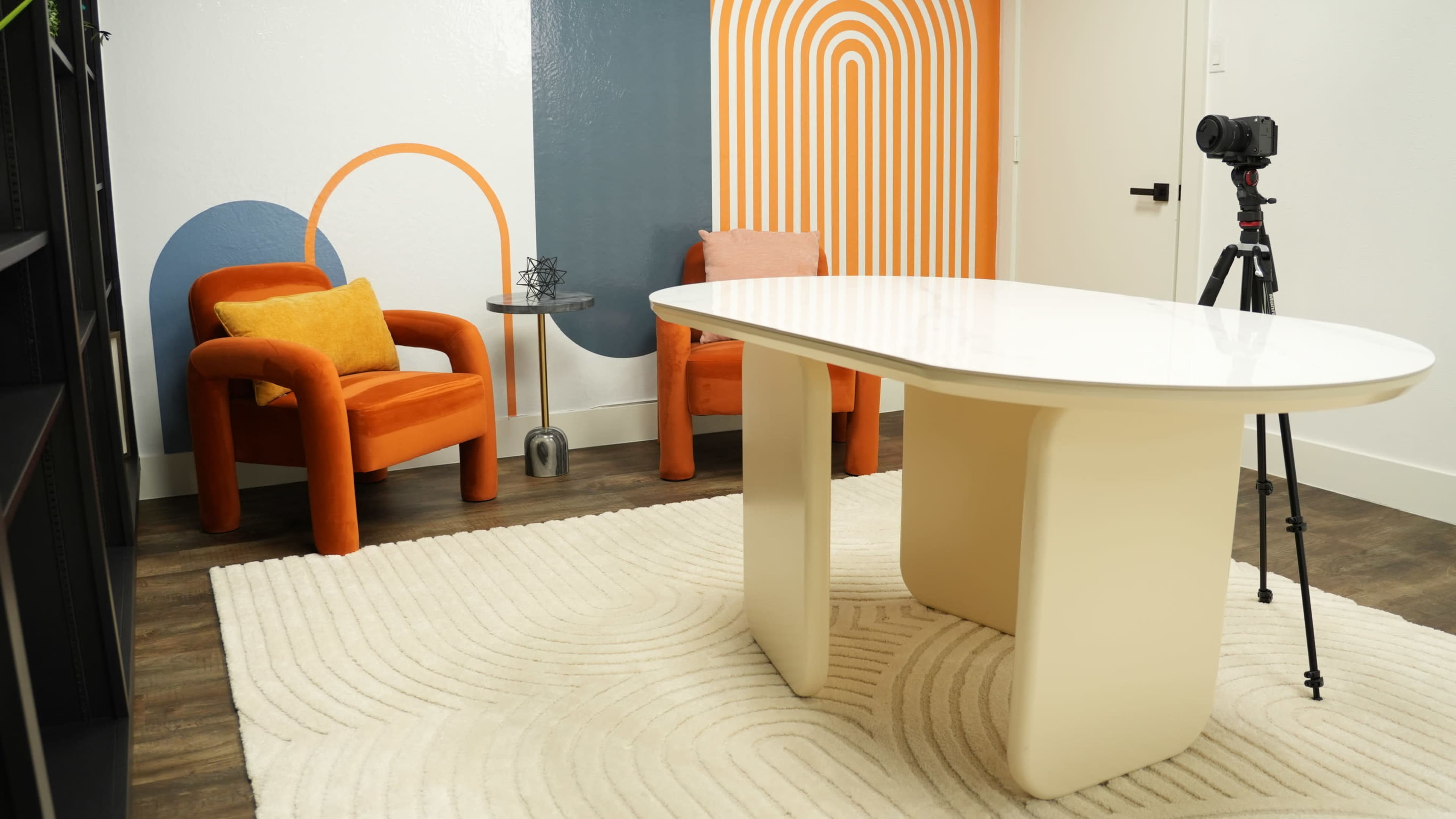 Luxury 3-in-1 Content Creation Studio (Podcasting, branding, events, workshops, photography, etc.) Image in Central Arlington, Arlington, TX